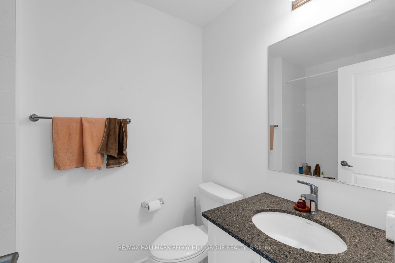 82 Yorkshire Drive Property Photo 11