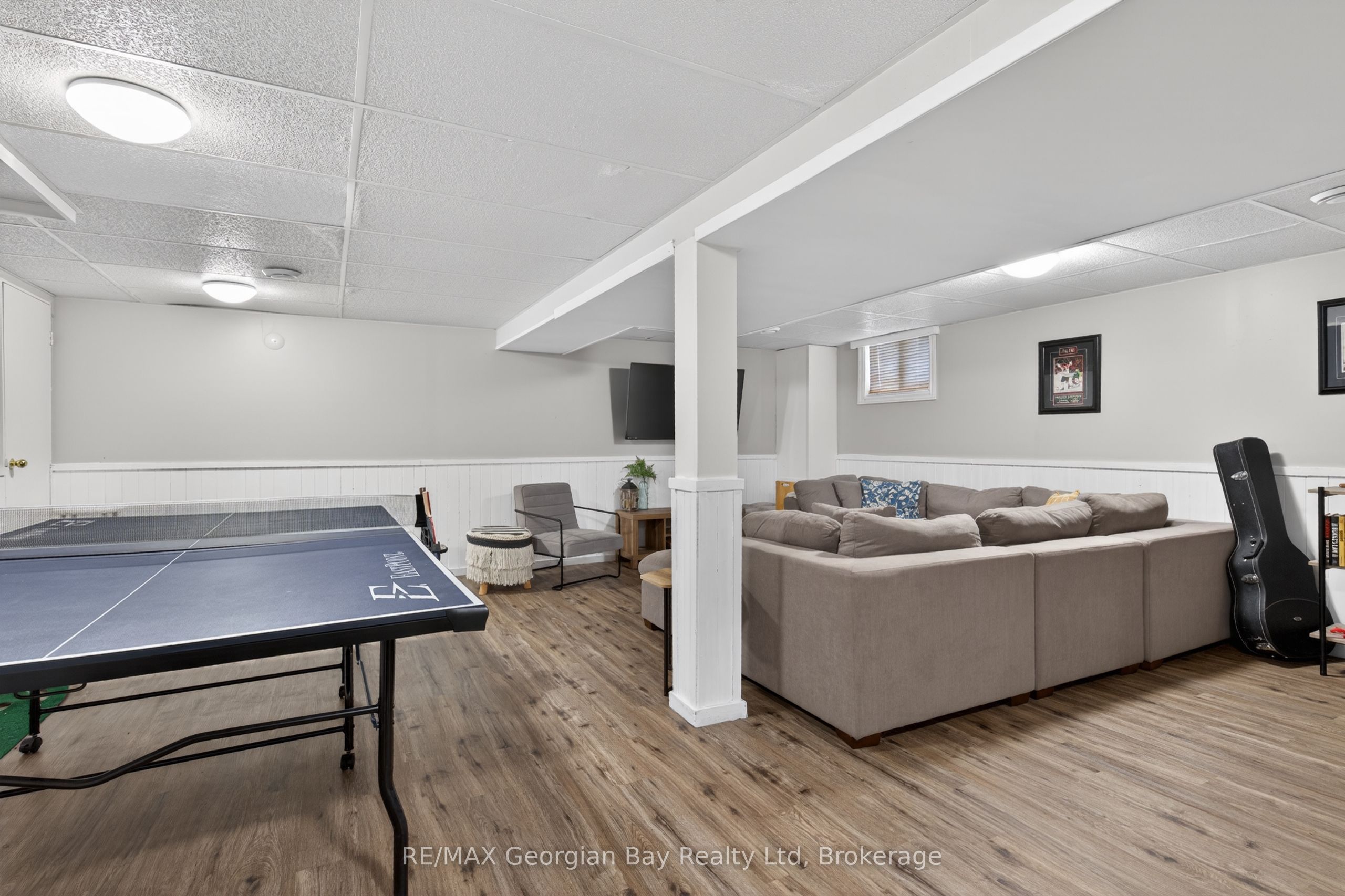 1060 Harbourview Drive Property Photo 19