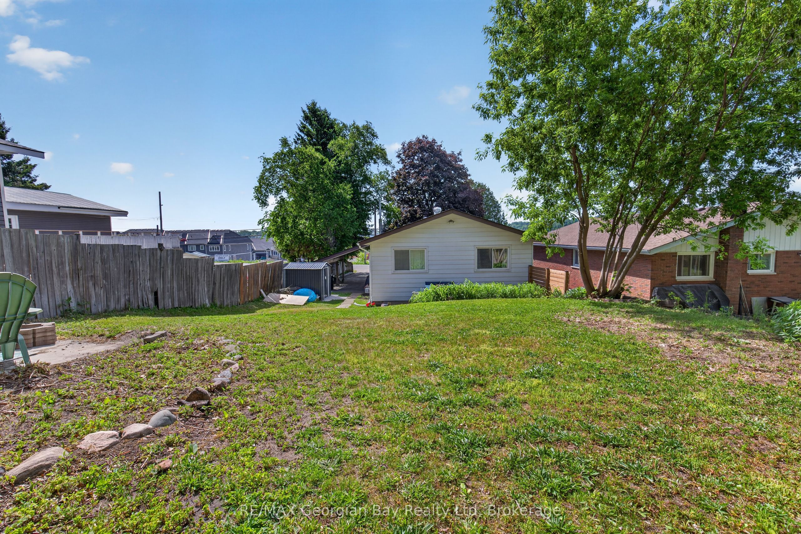 1060 Harbourview Drive Property Photo 29