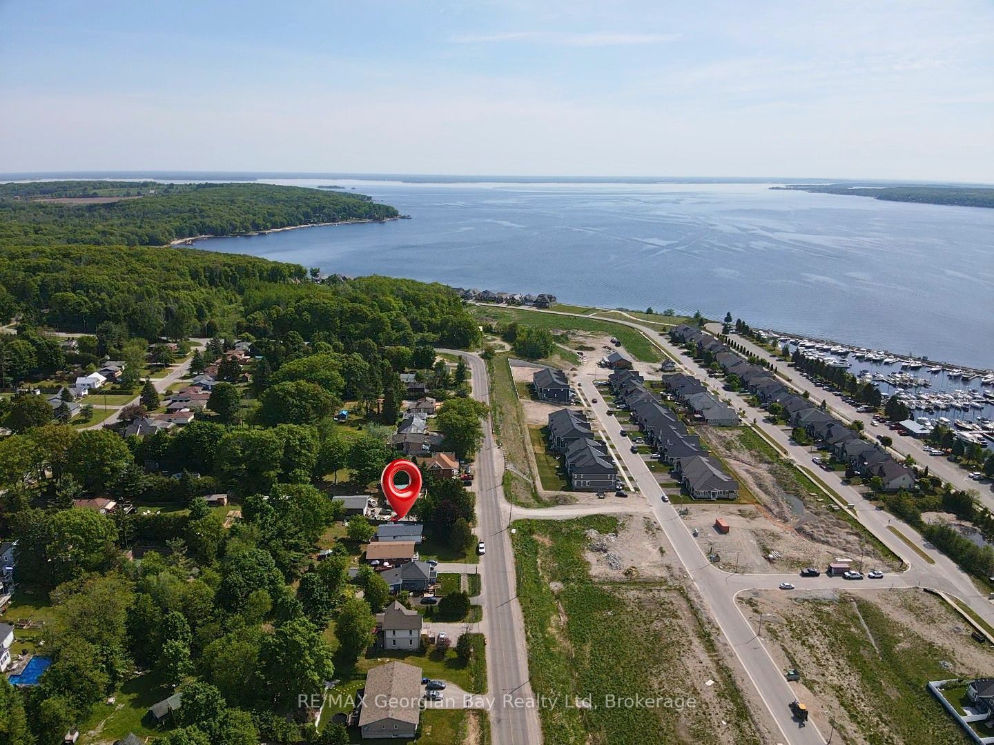 1060 Harbourview Drive Property Photo 31