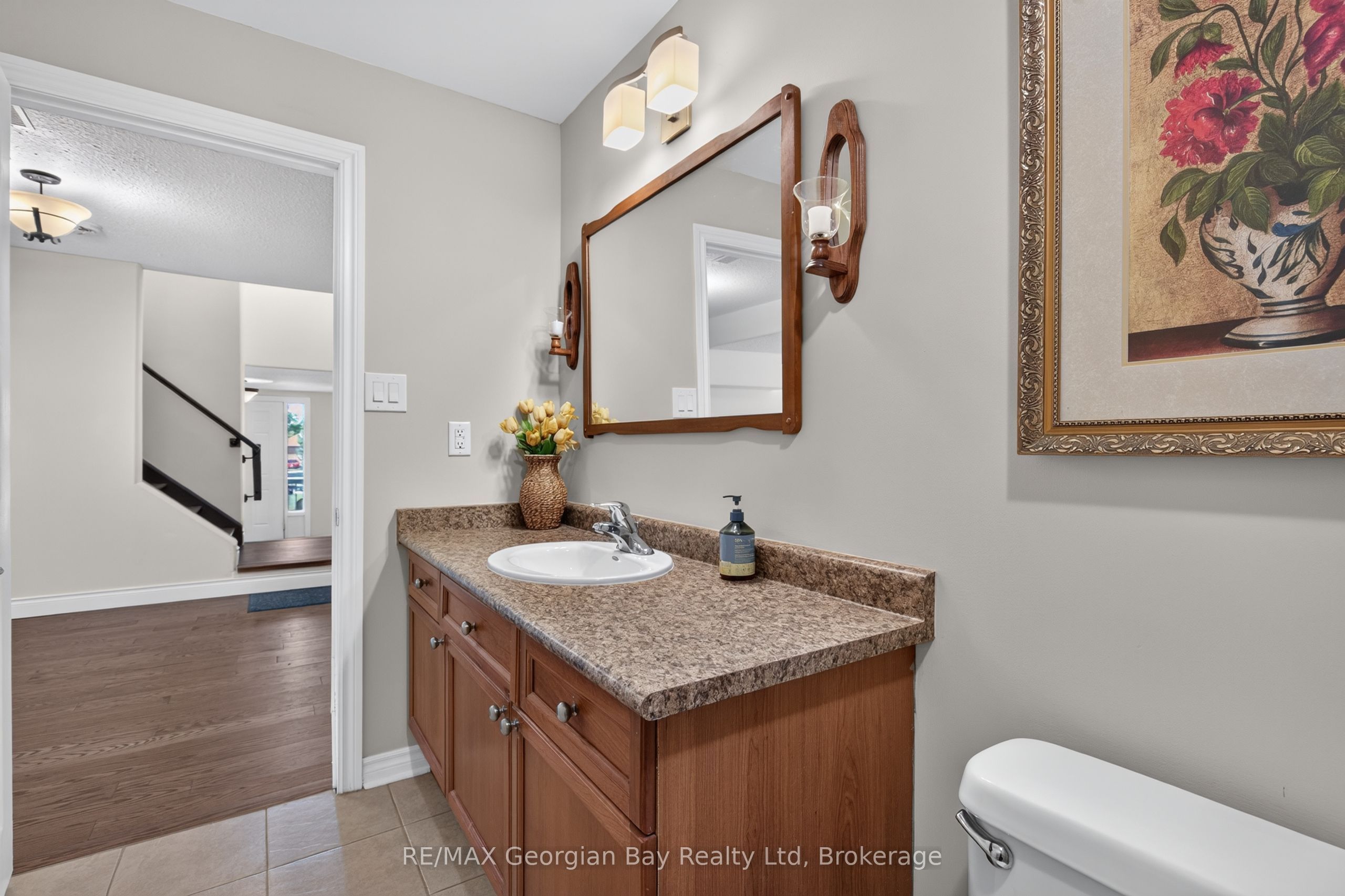 423 Irwin Street Property Photo 10