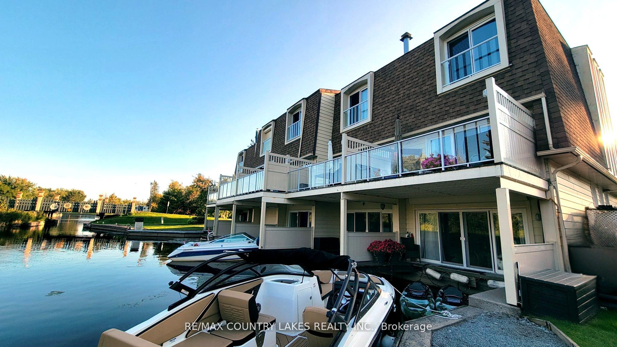 4 Paradise Boulevard 11 Property Photo 41