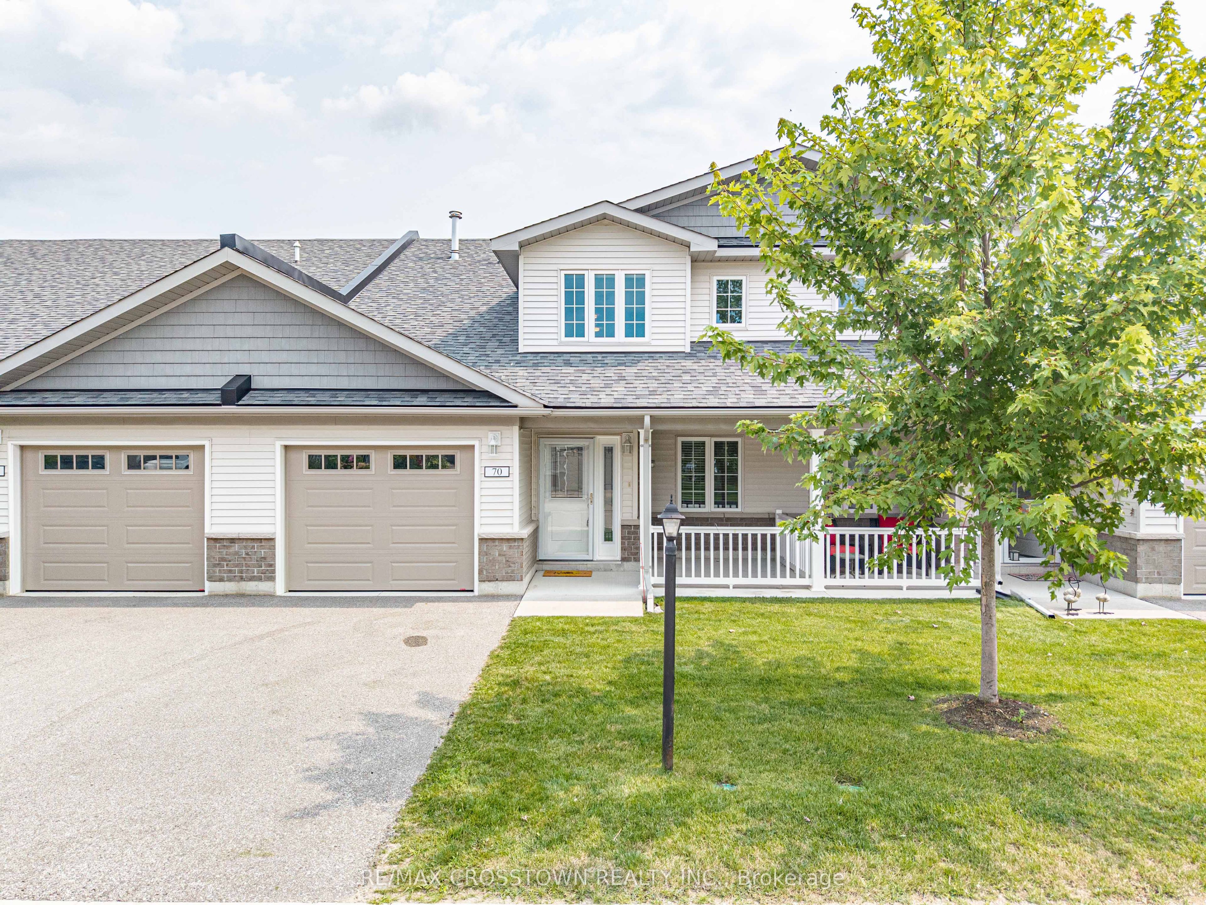 70 Ivy Crescent Property Photo 1