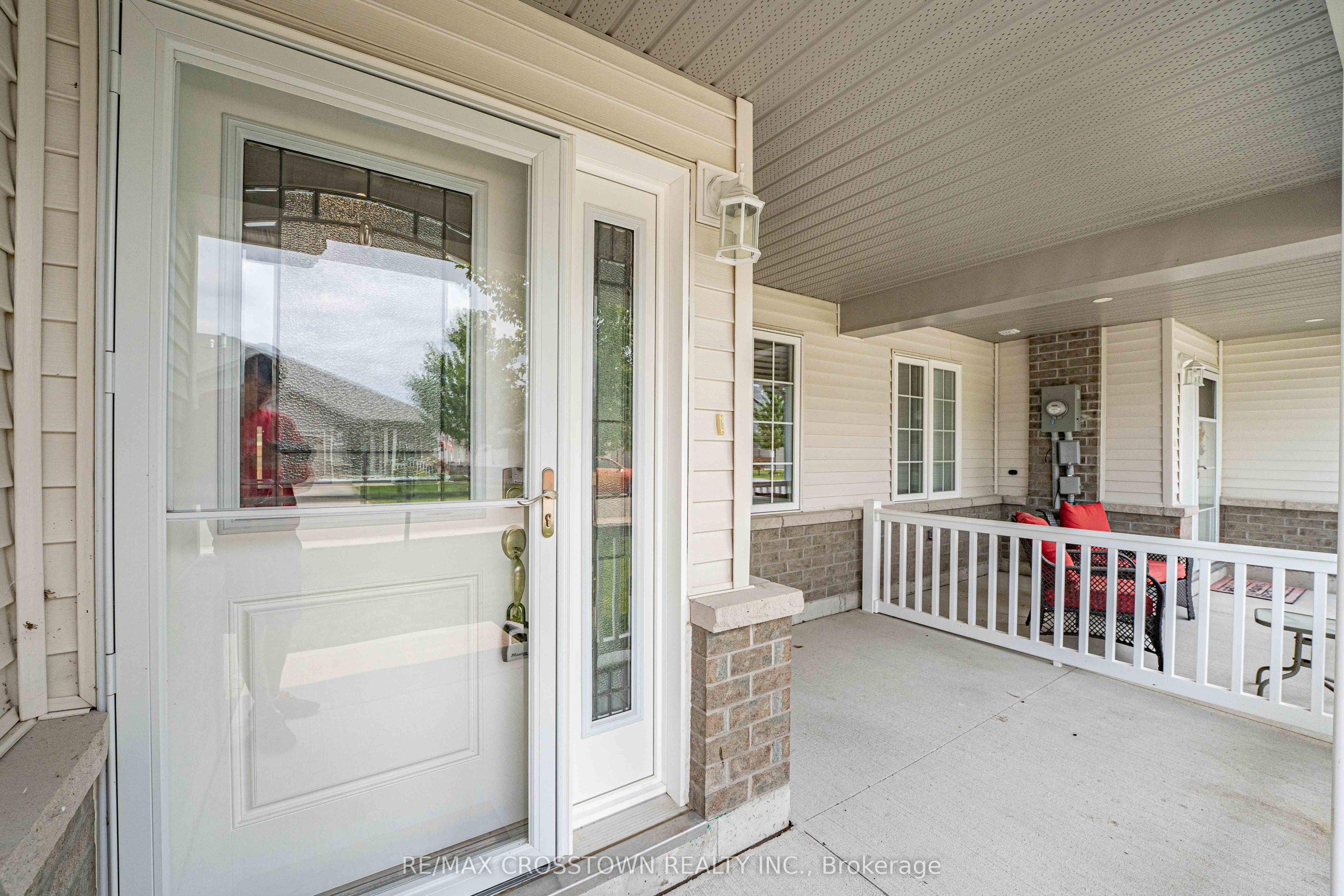 70 Ivy Crescent Property Photo 3
