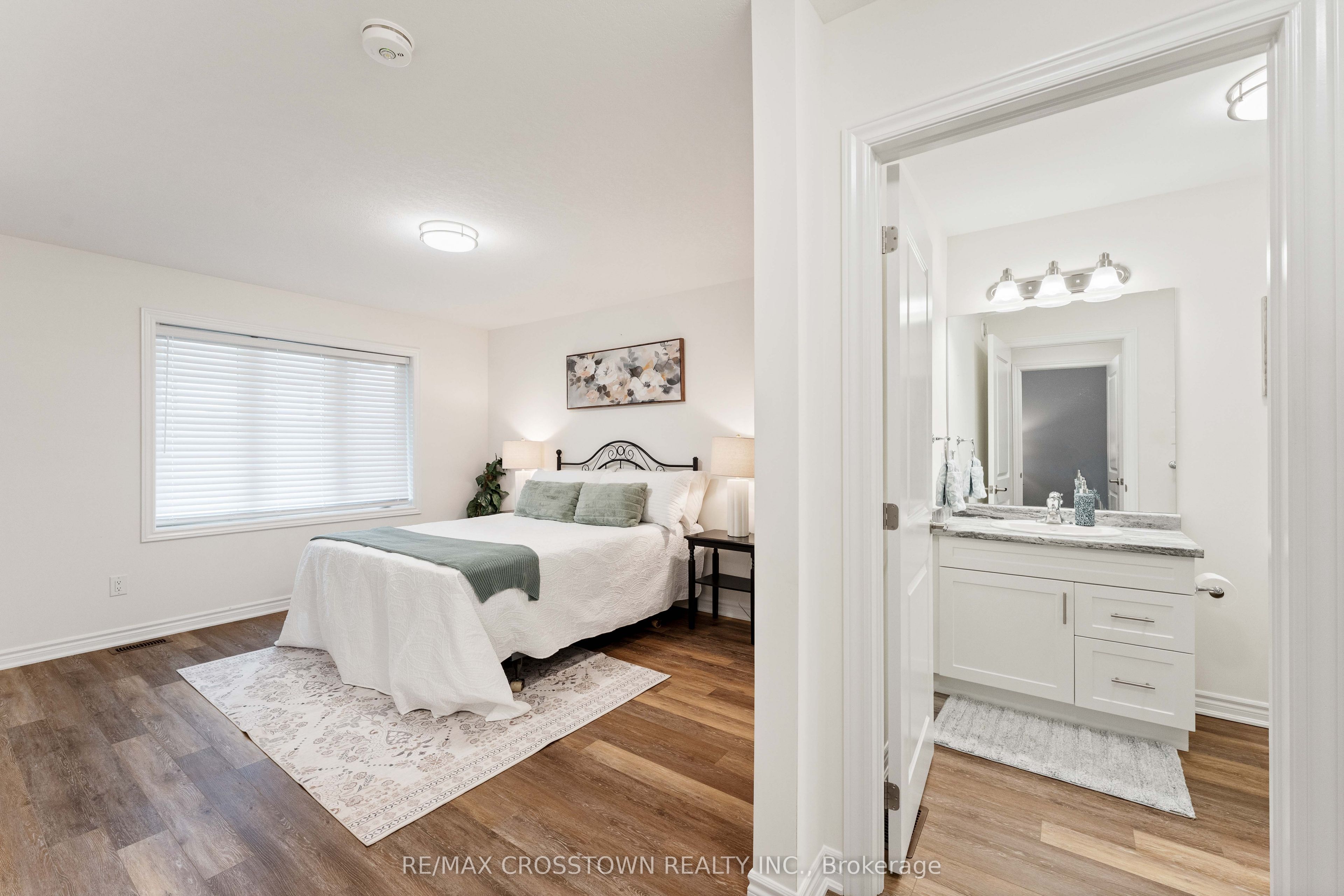 70 Ivy Crescent Property Photo 14