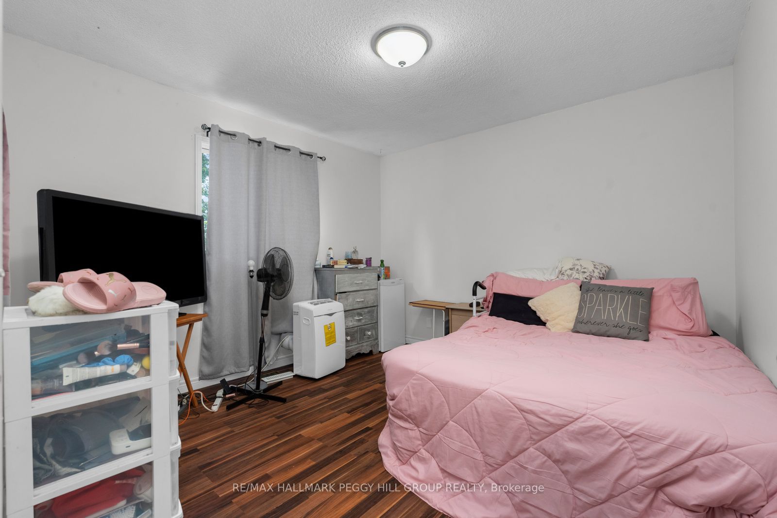 468 Grove Street E Property Photo 12