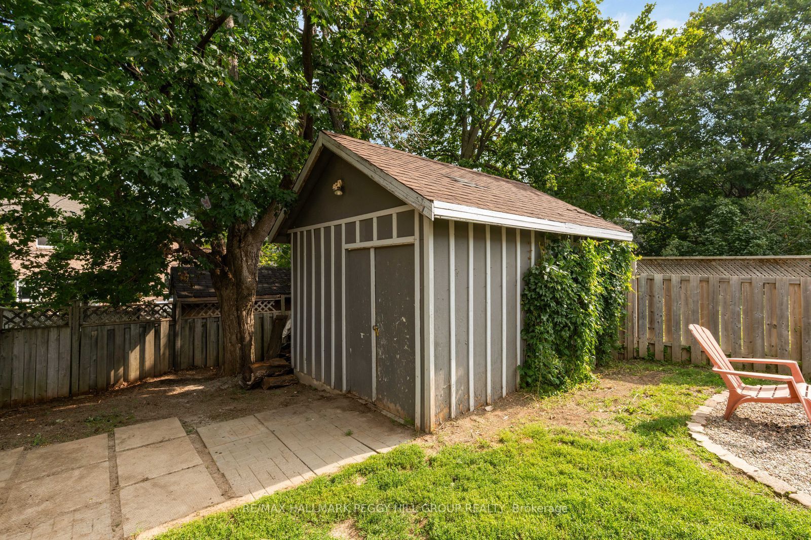 211 Hickling Trail Property Photo 19