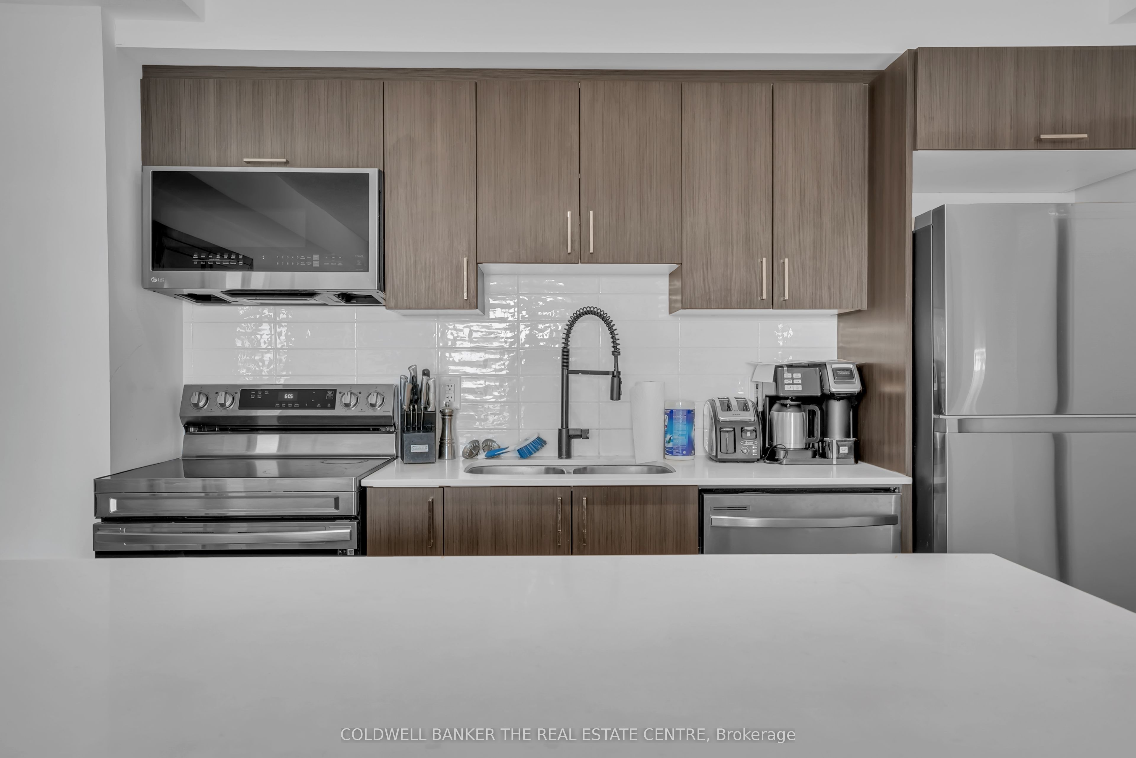 5 Chef Lane 512 Property Photo 5