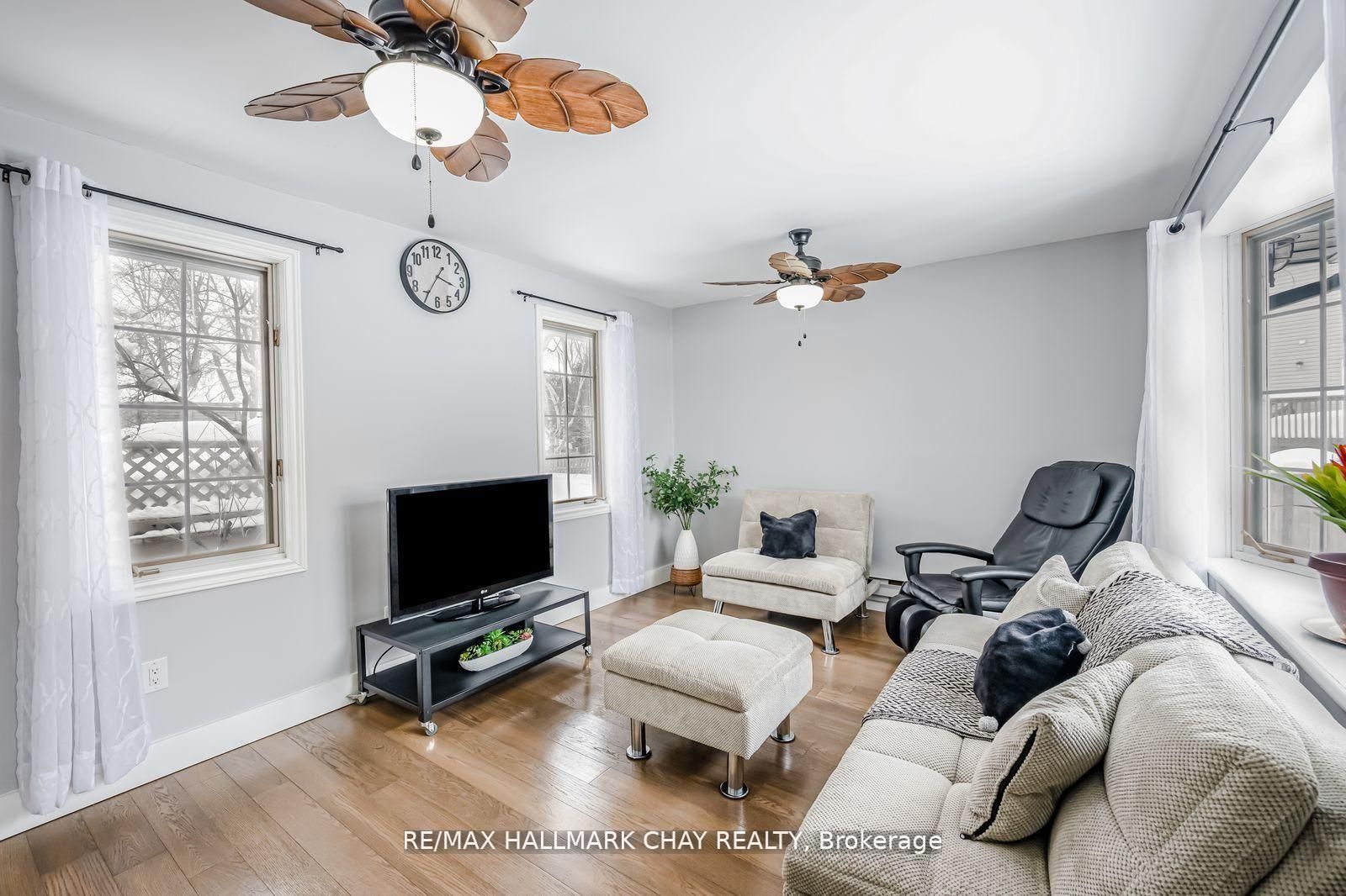 17 Walker Avenue Property Photo 7