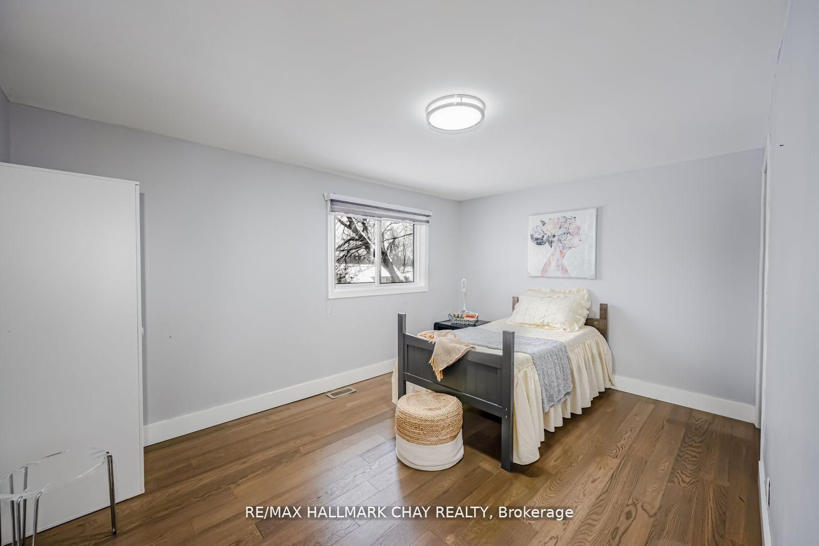 17 Walker Avenue Property Photo 9
