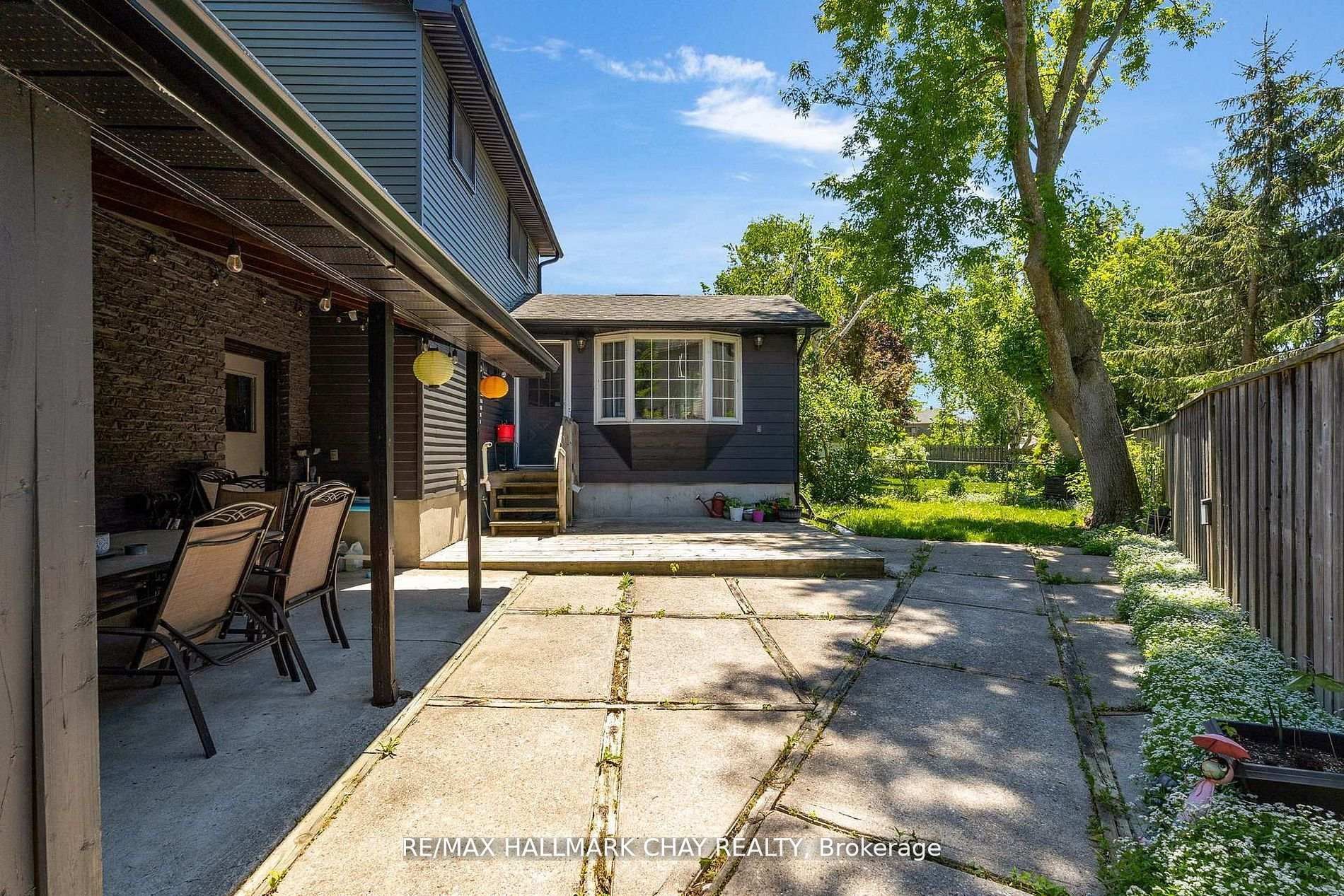 17 Walker Avenue Property Photo 18