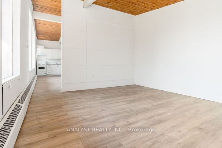 37 Donald Street Property Photo 13