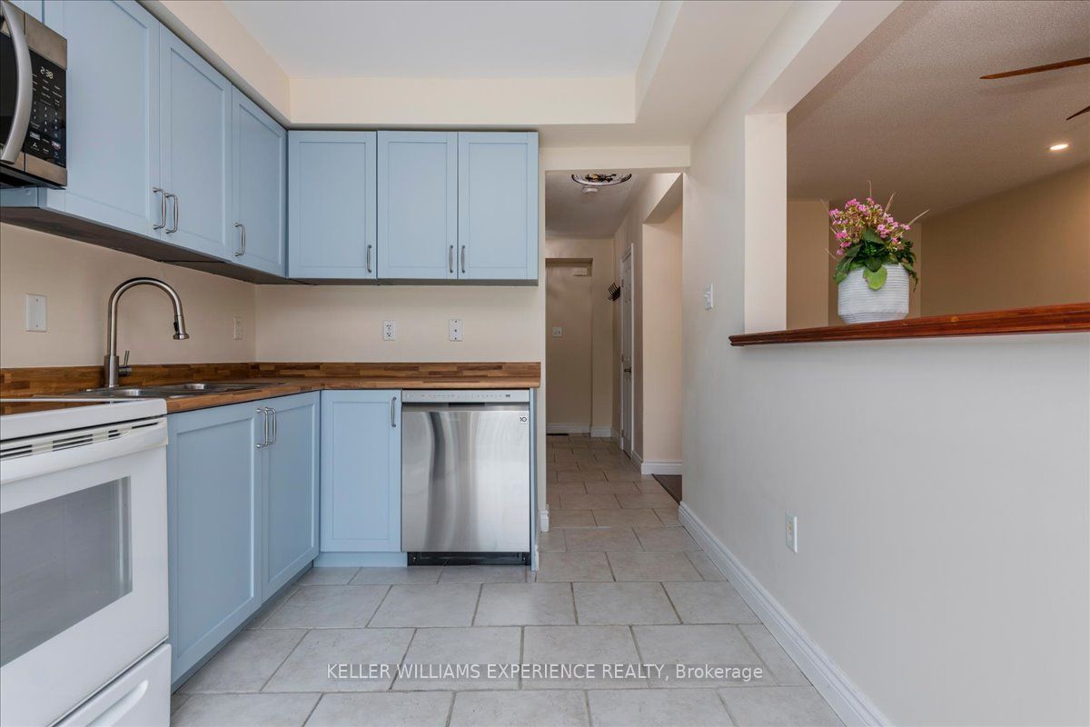 10 Sunset Place Property Photo 6