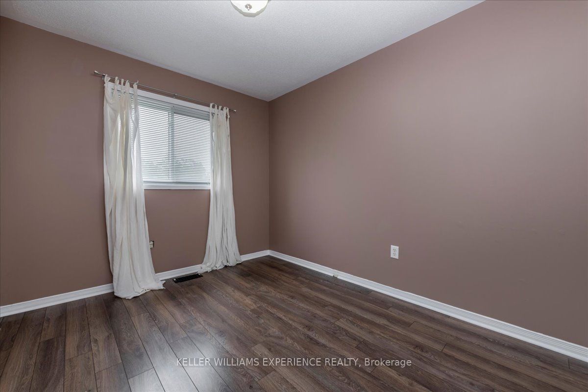 10 Sunset Place Property Photo 16