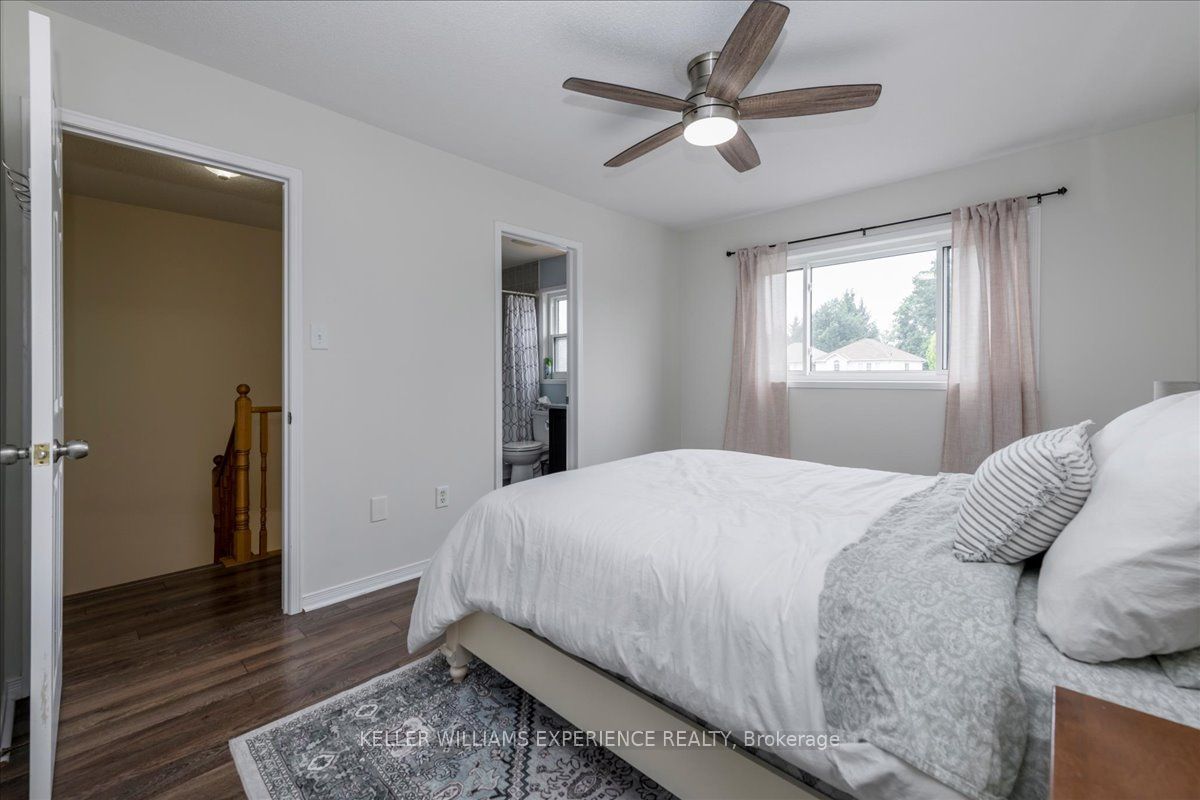 10 Sunset Place Property Photo 17