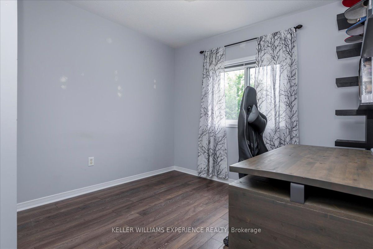 10 Sunset Place Property Photo 19