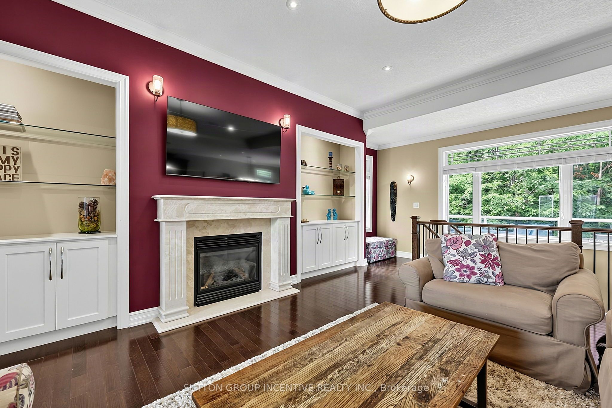 18 Lloyd Cook Drive W Property Photo 16