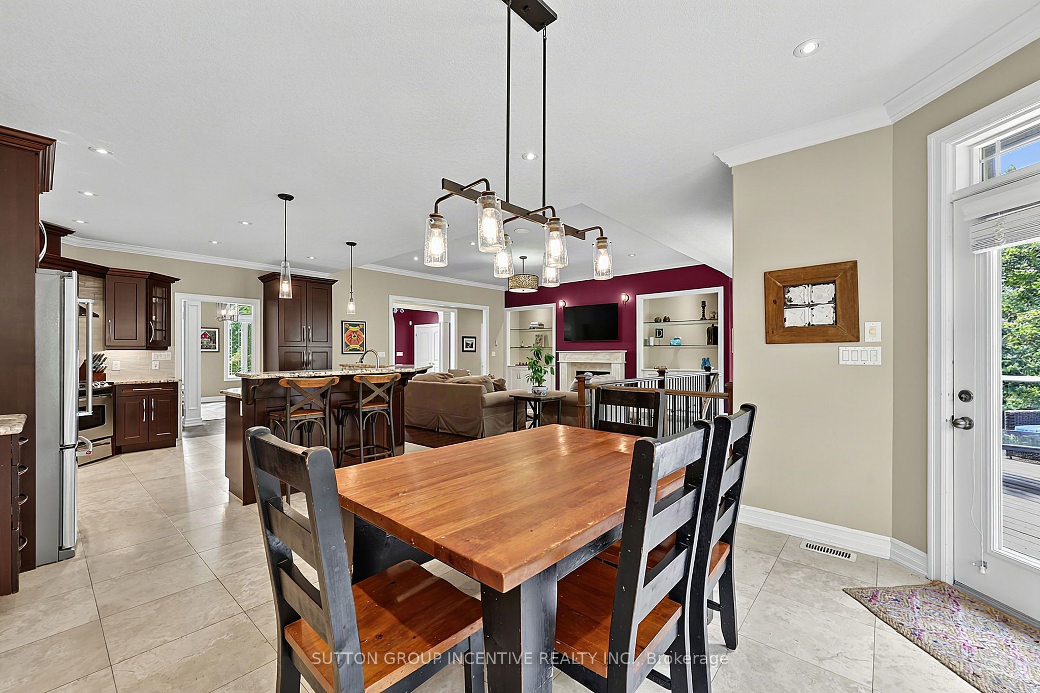 18 Lloyd Cook Drive W Property Photo 30