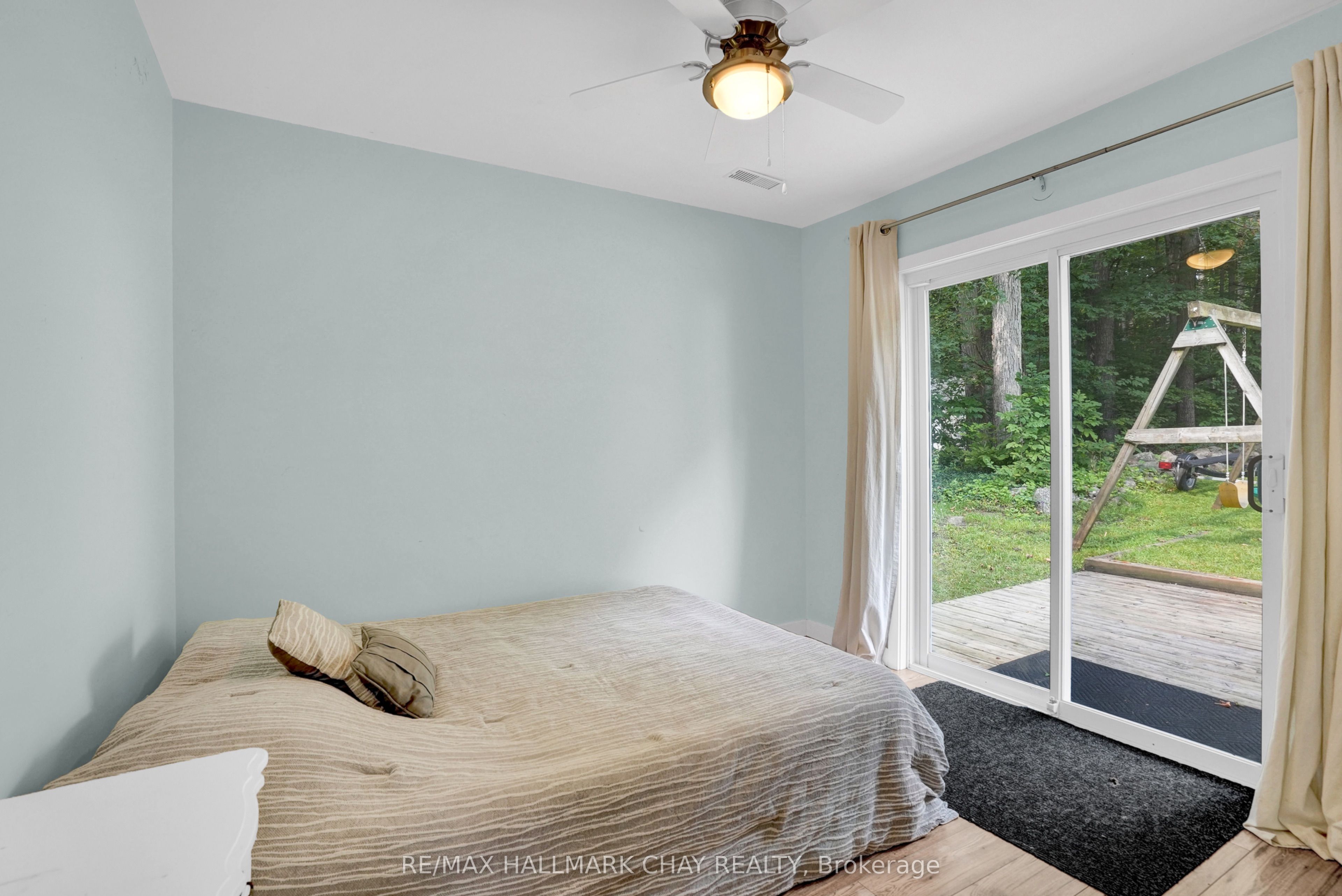 375 Robins Point Road Property Photo 15
