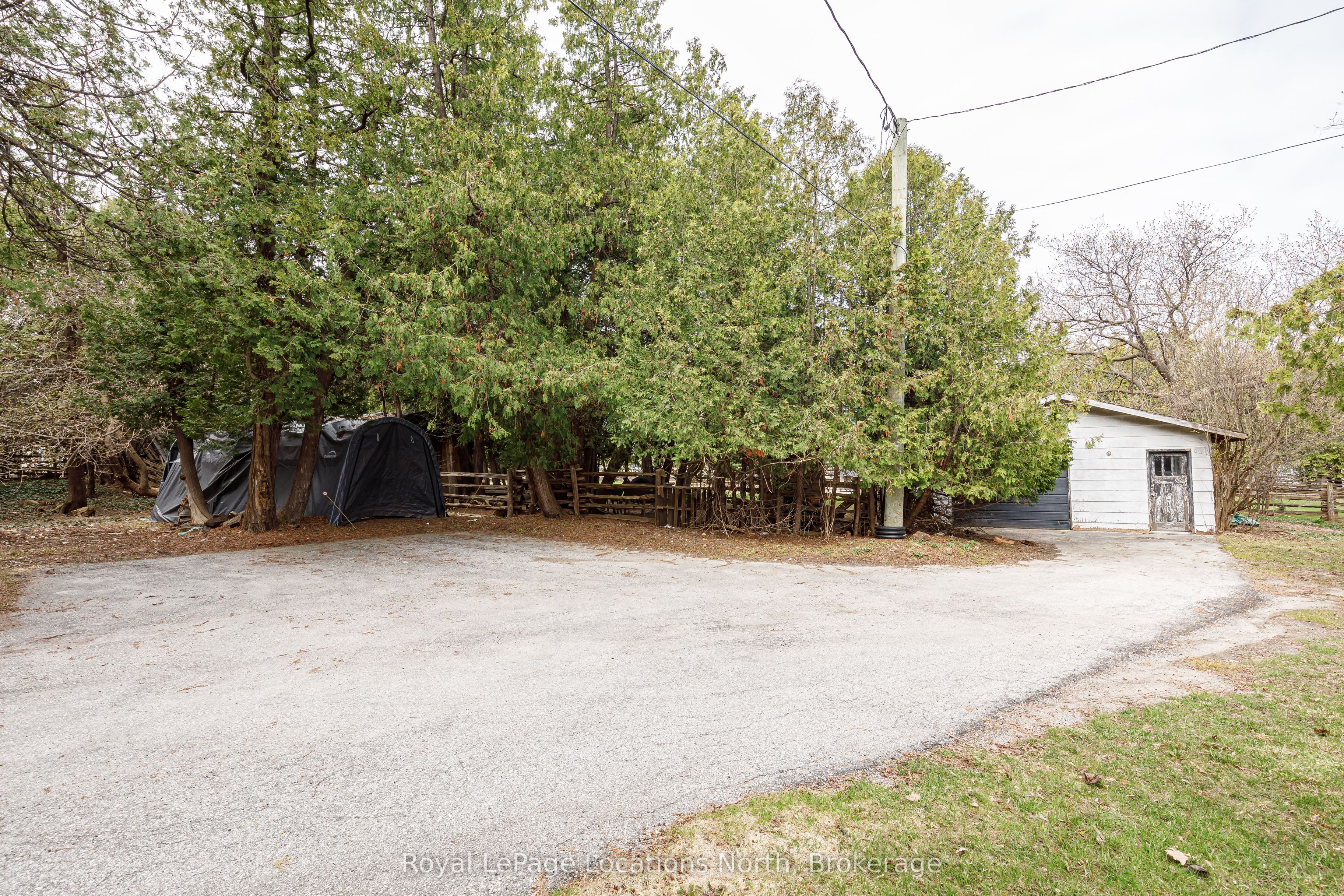 21 Eva Crescent Property Photo 7