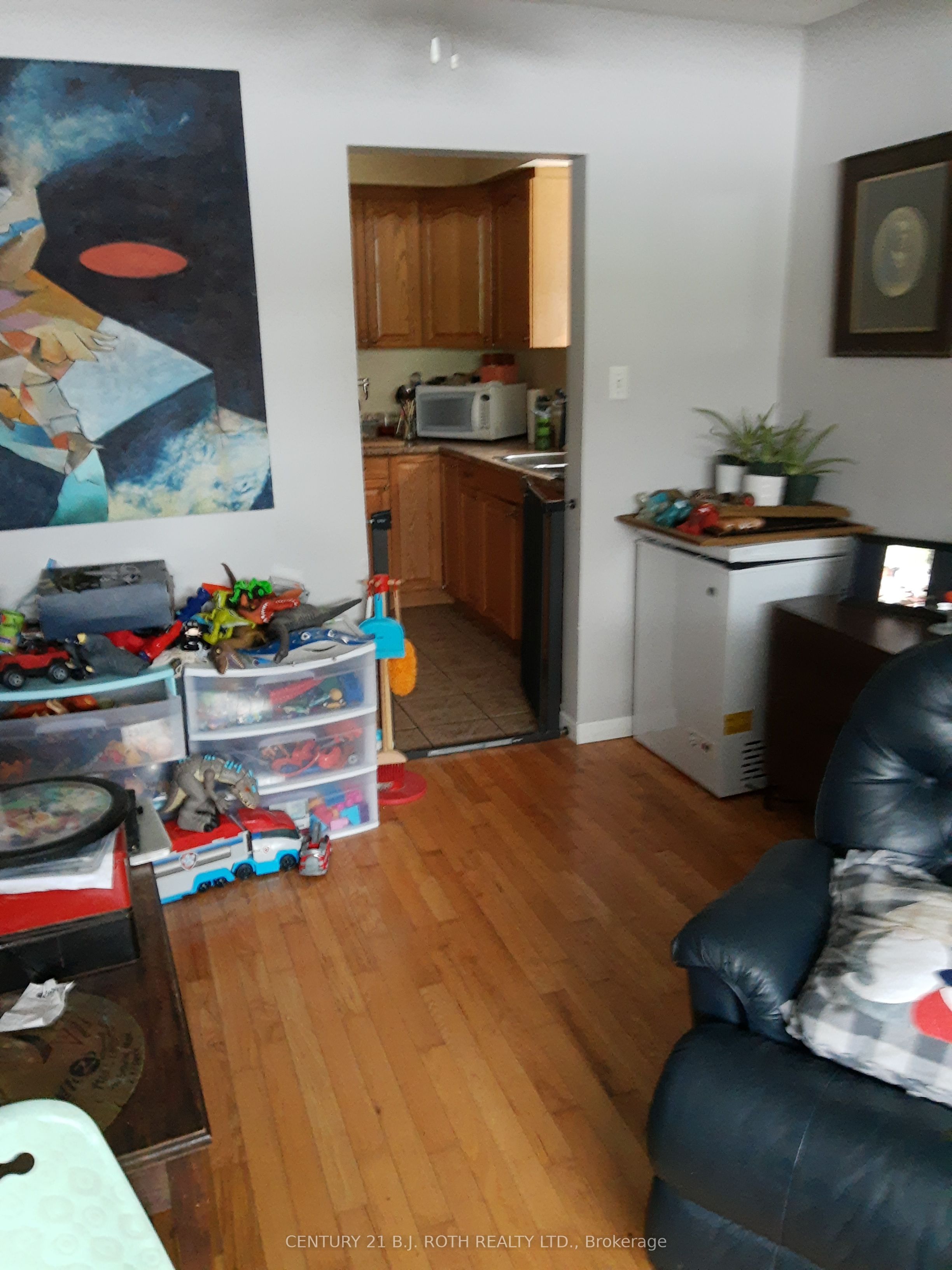 13 Queen Street 1 Property Photo 7