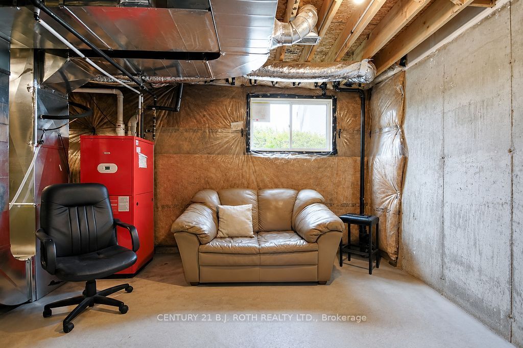 35 Pumpkin Corner Crescent Property Photo 35