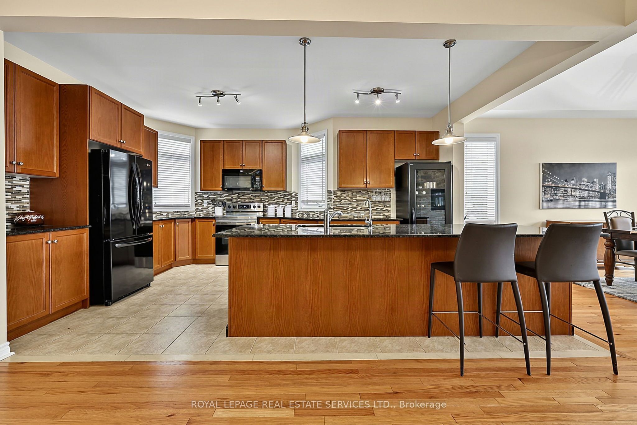 17 Leeward Circle Property Photo 7