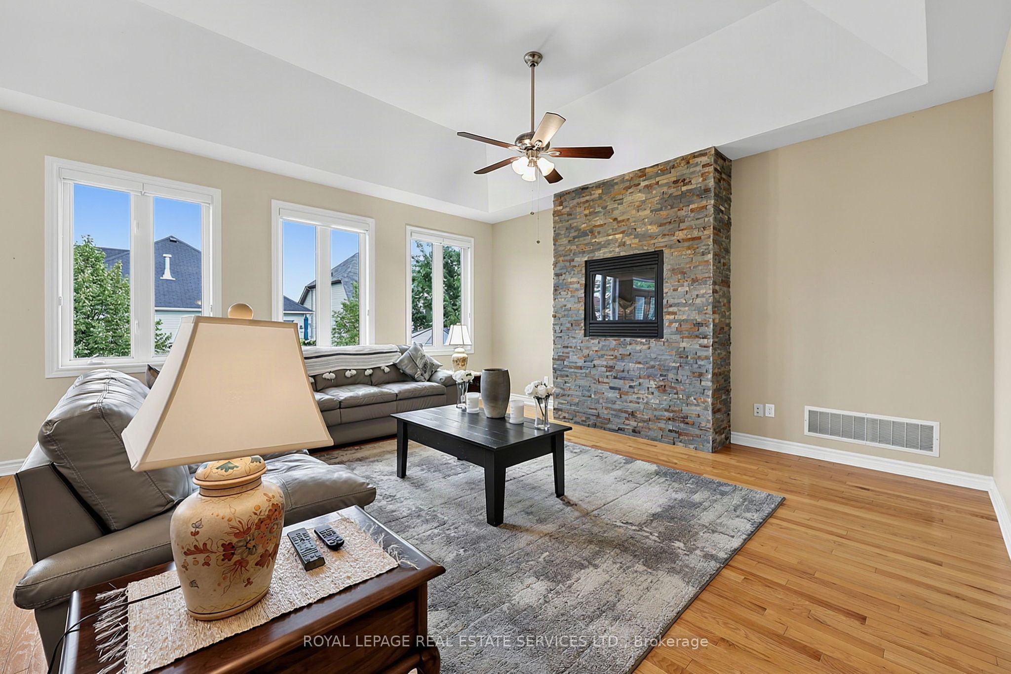 17 Leeward Circle Property Photo 15