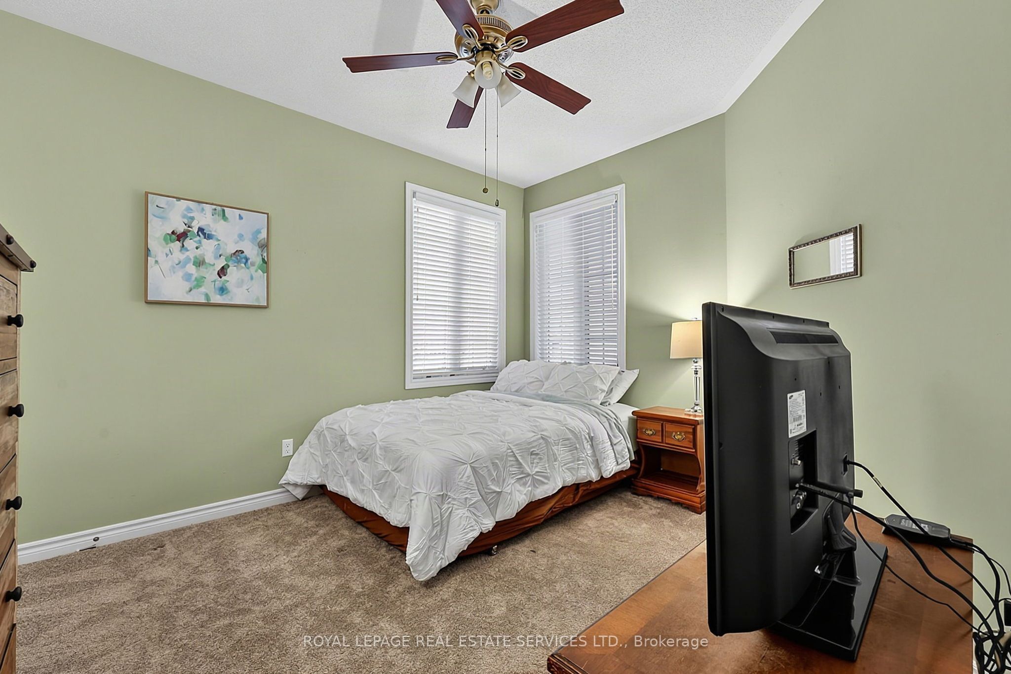 17 Leeward Circle Property Photo 25