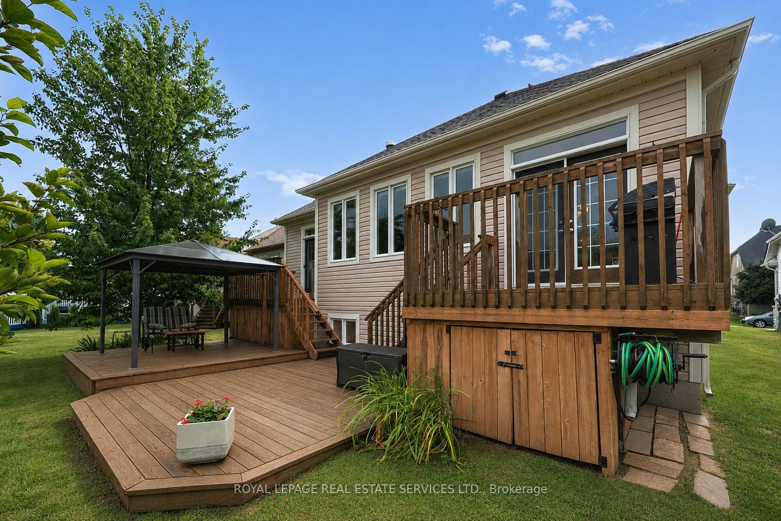 17 Leeward Circle Property Photo 36