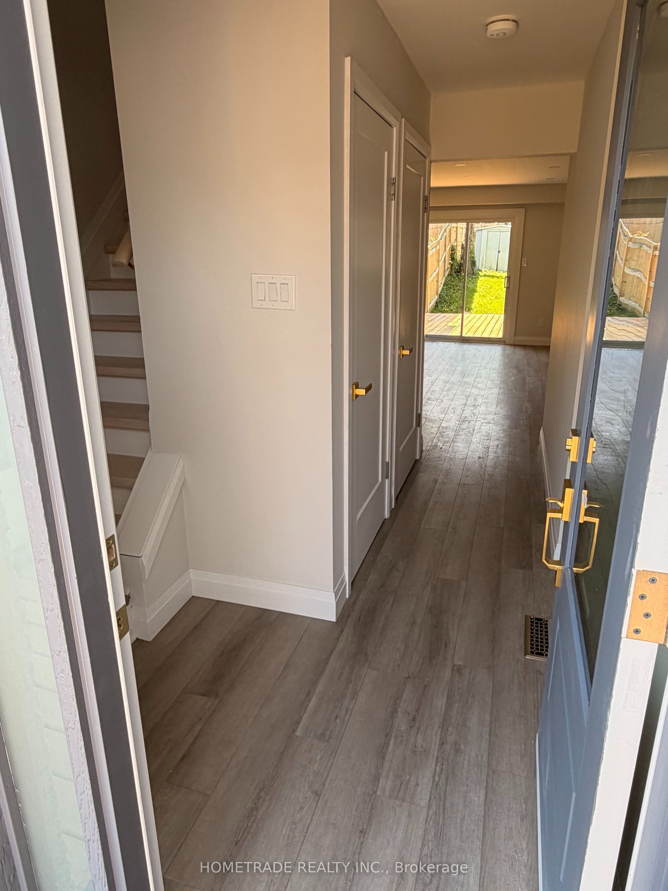 14 Chaucer Crescent Property Photo 3