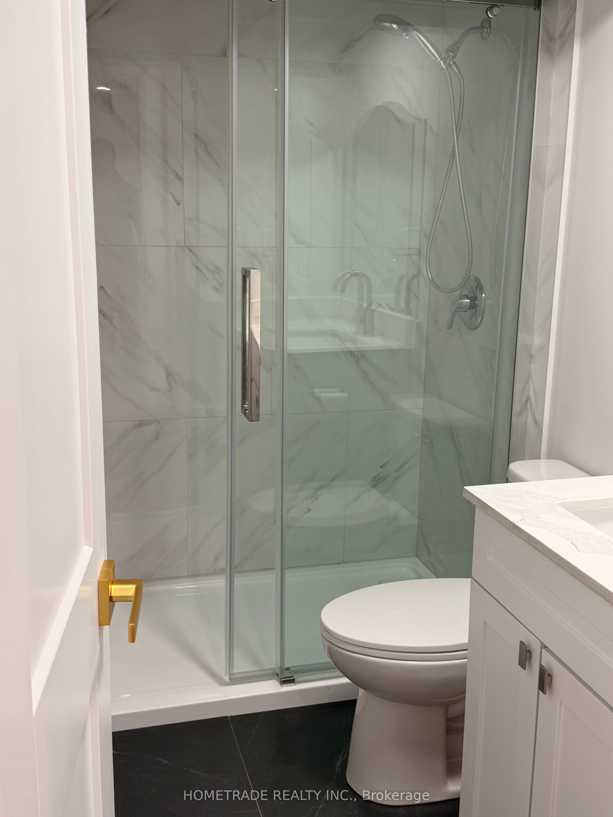 14 Chaucer Crescent Property Photo 31