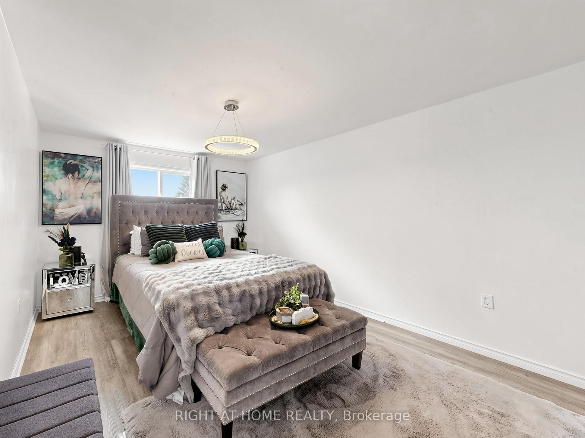 207 Hickling Trail Property Photo 30