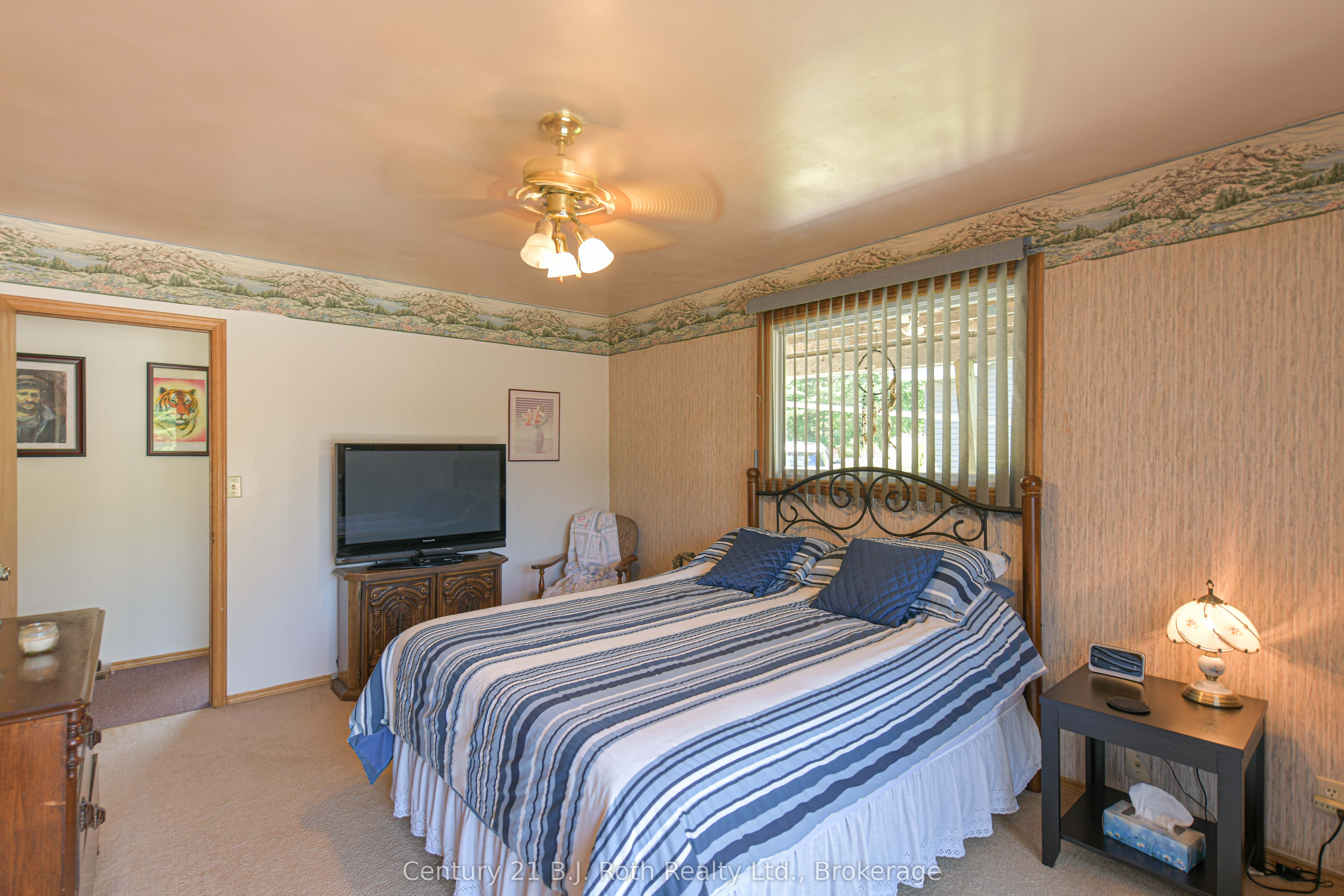 4202 Canal Road Property Photo 15