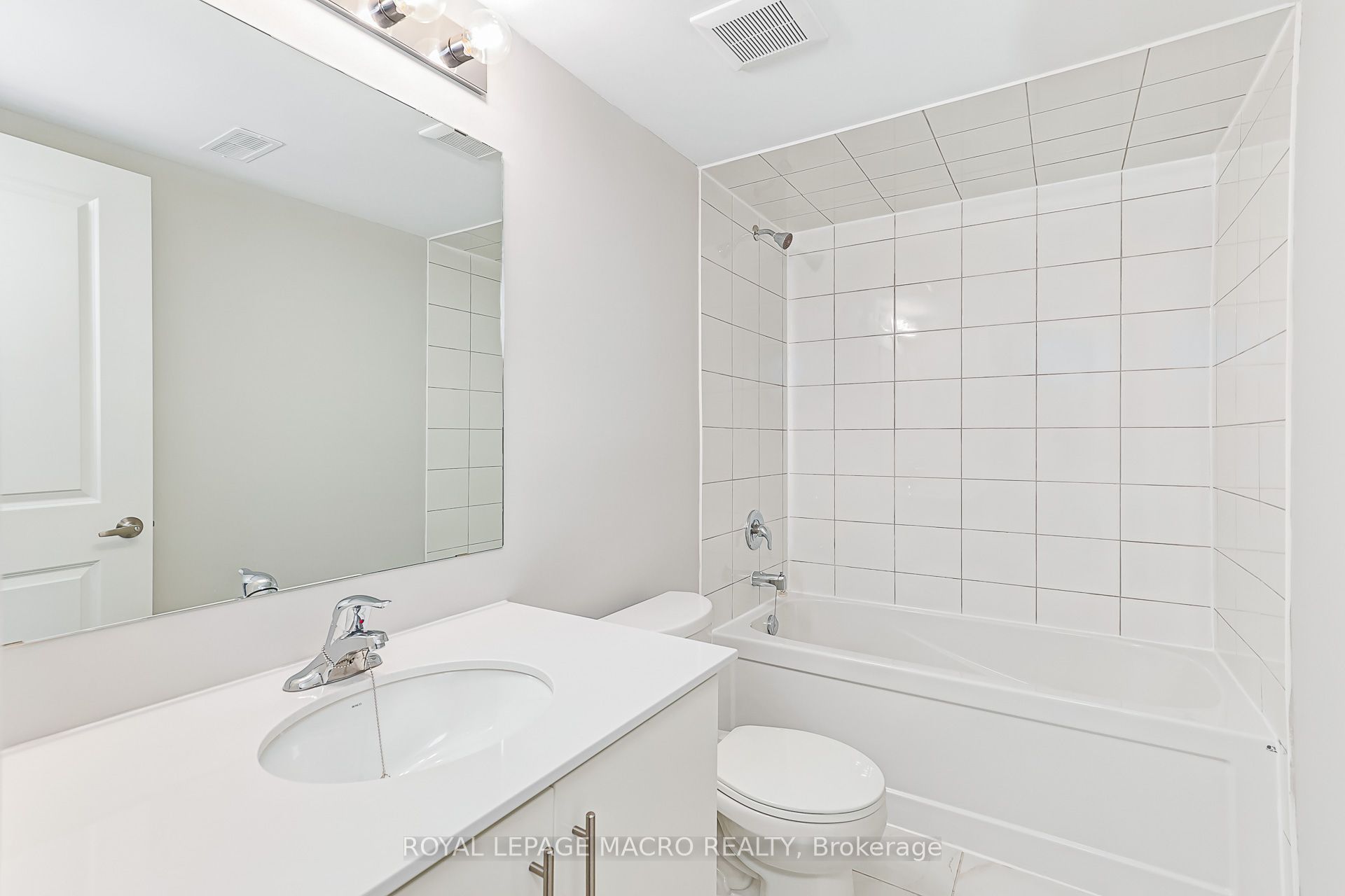 33 Dawson Drive 1 Property Photo 8