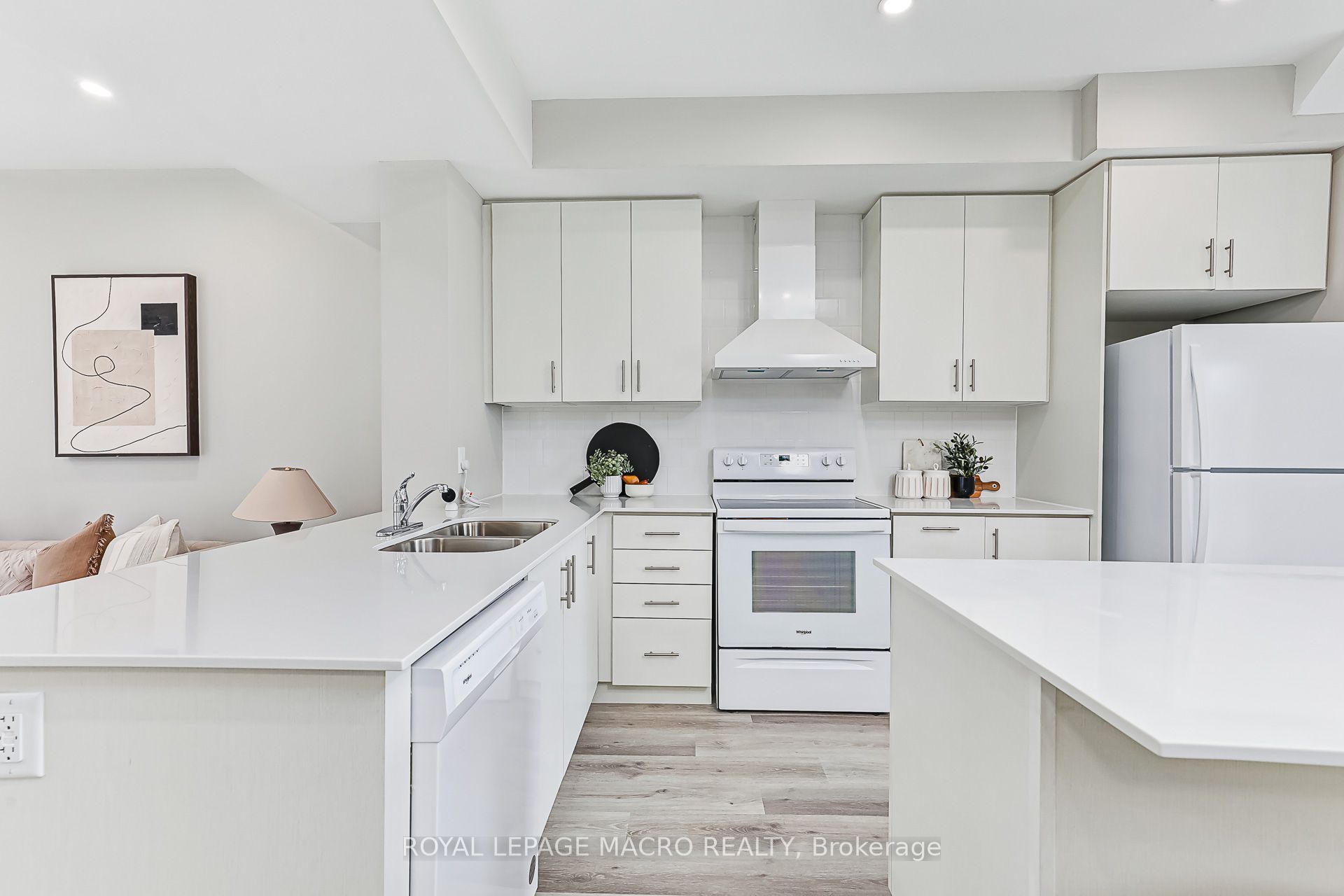 33 Dawson Drive 1 Property Photo 18