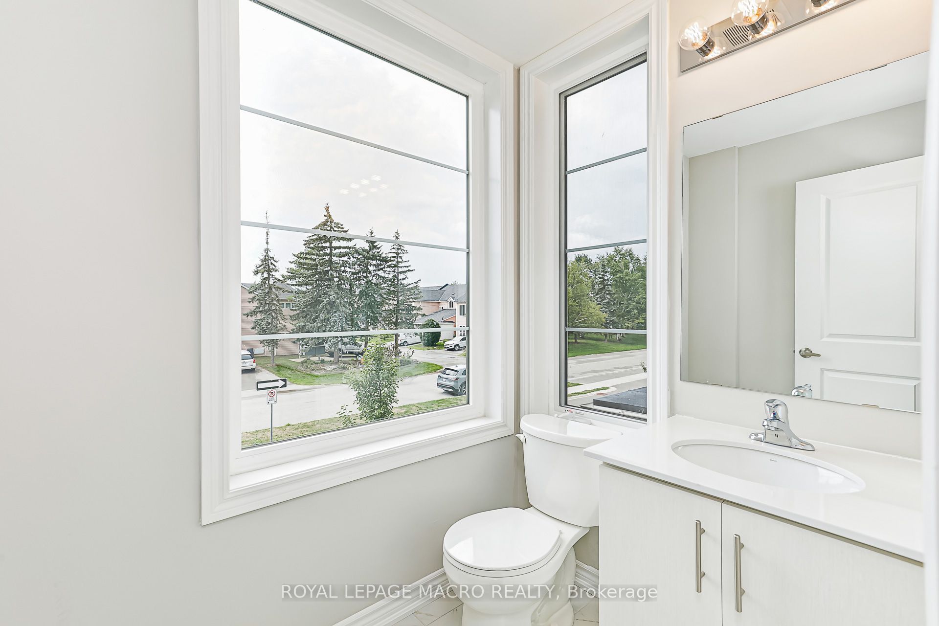 33 Dawson Drive 1 Property Photo 20