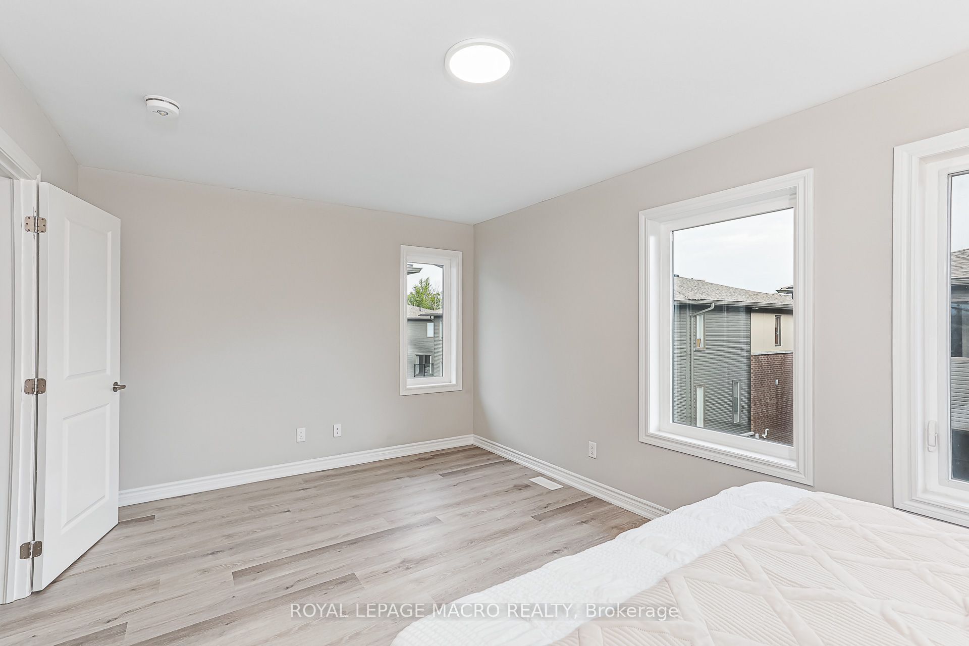 33 Dawson Drive 1 Property Photo 34