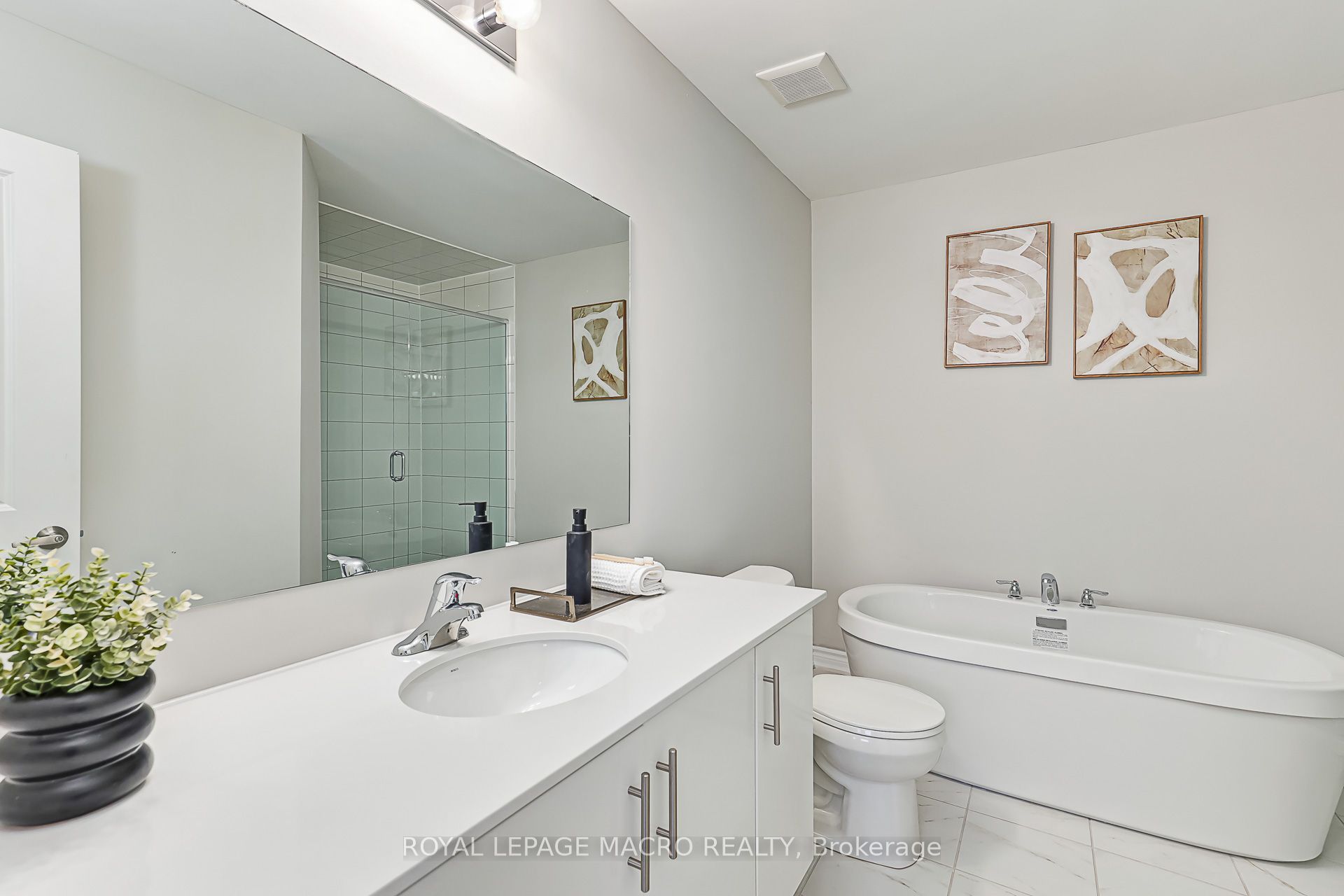 33 Dawson Drive 1 Property Photo 37