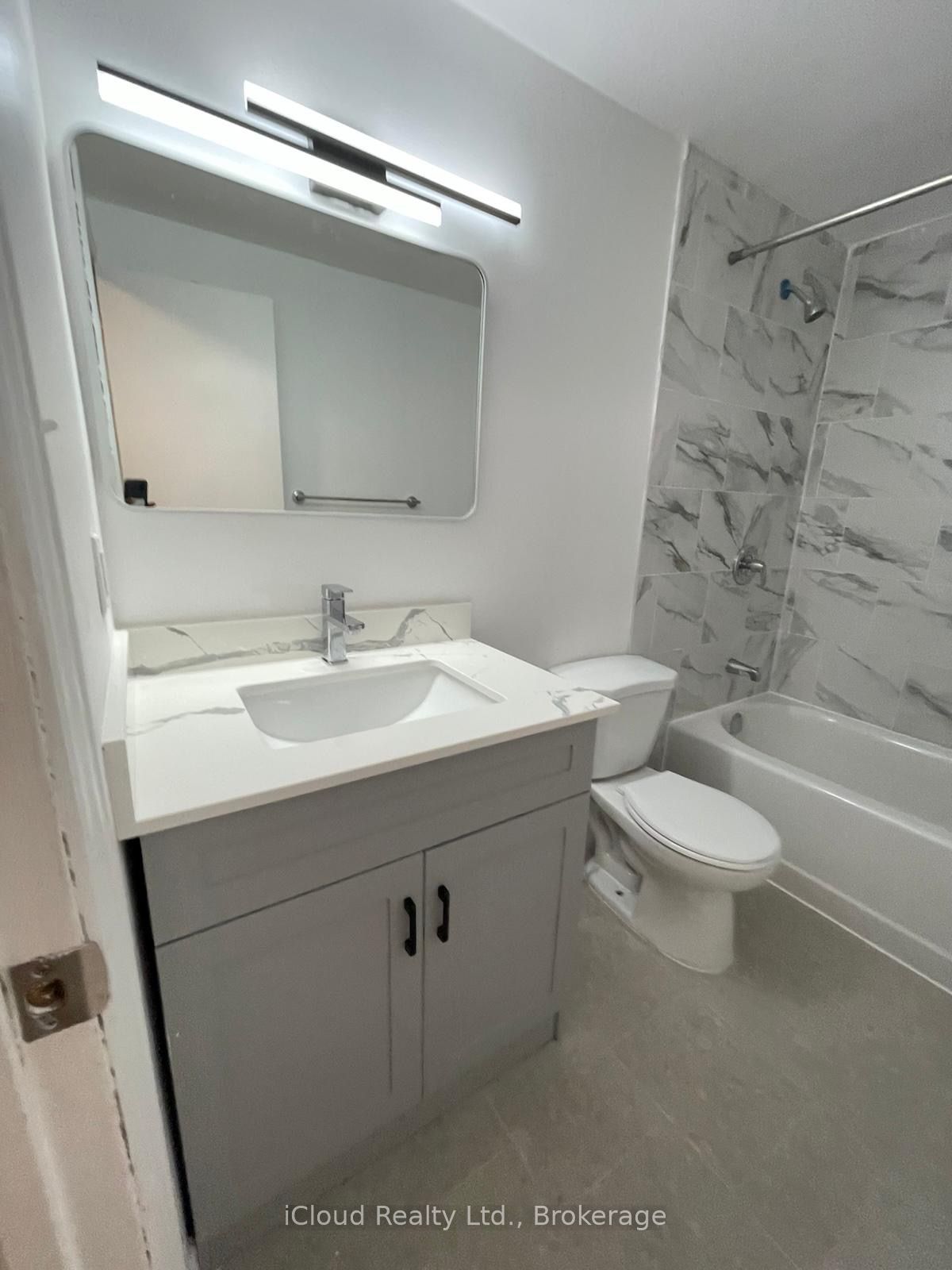 36 Sylvia Street Property Photo 4