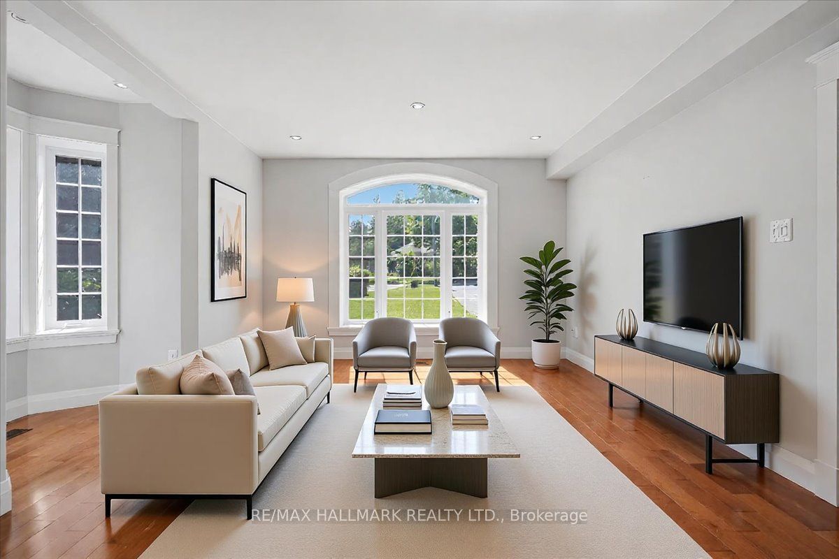105 Duckworth Street Property Photo 10