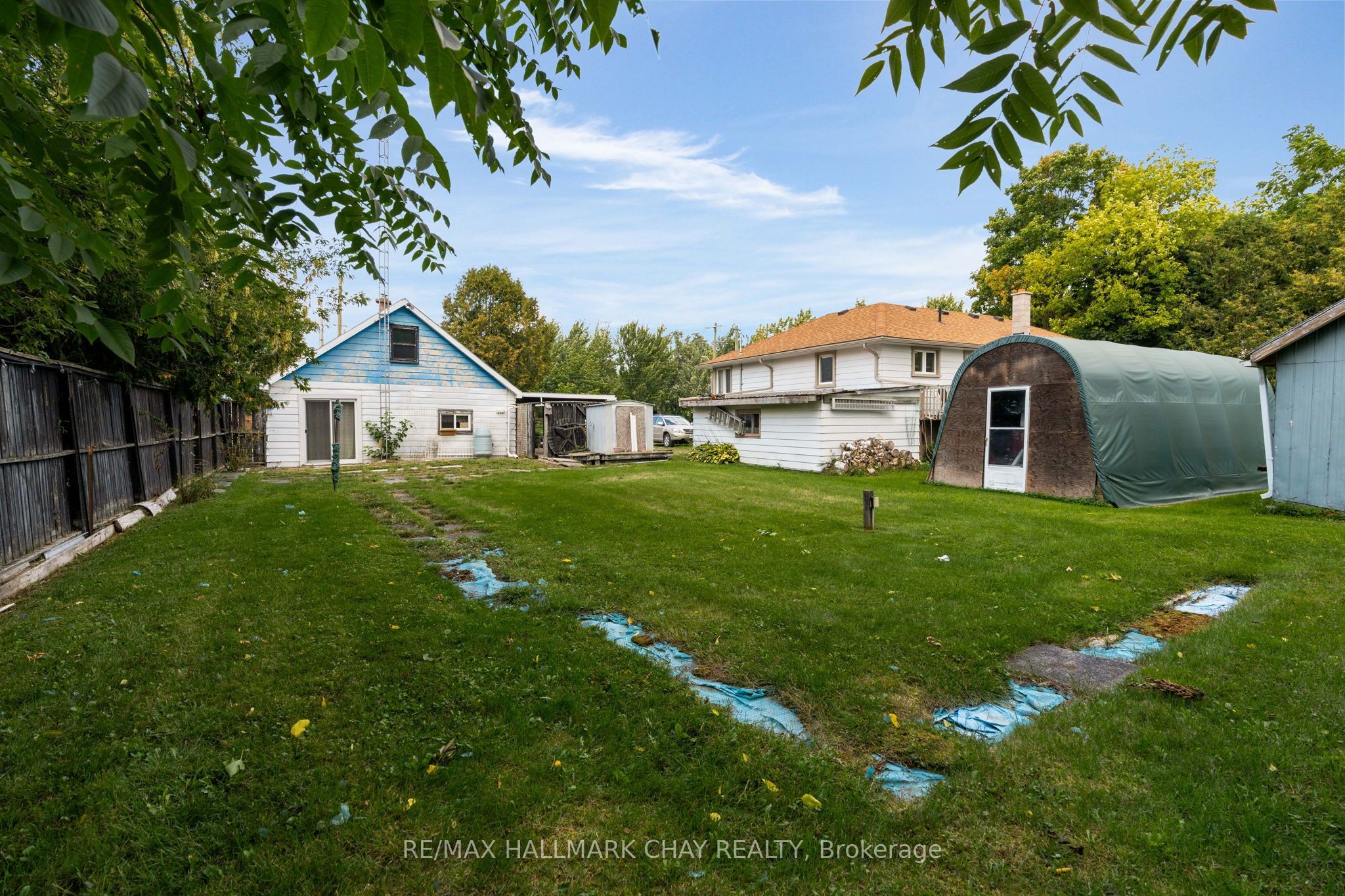 7 Caroline Street E Property Photo 20