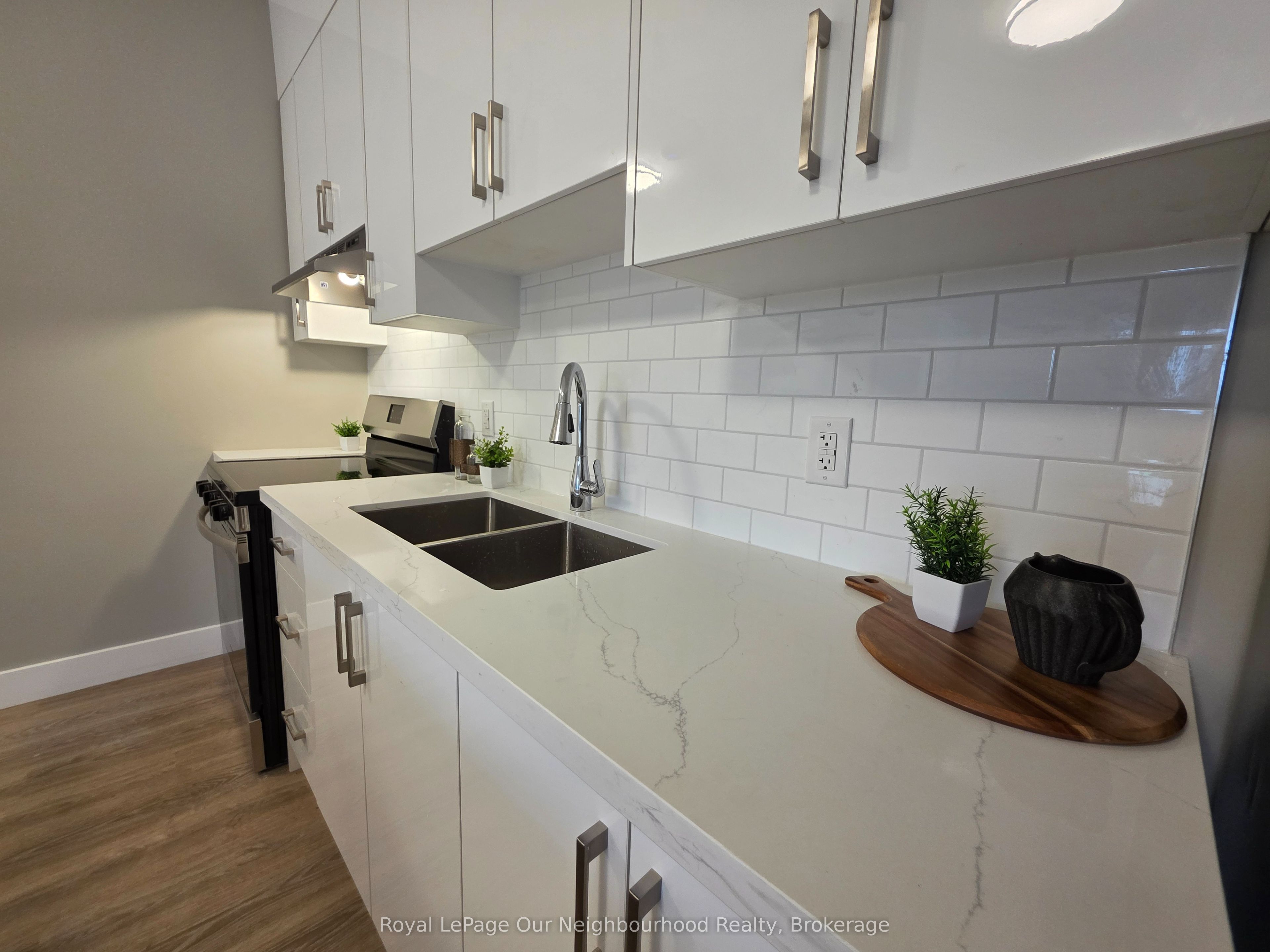 199 Pine Street 6 Property Photo 12