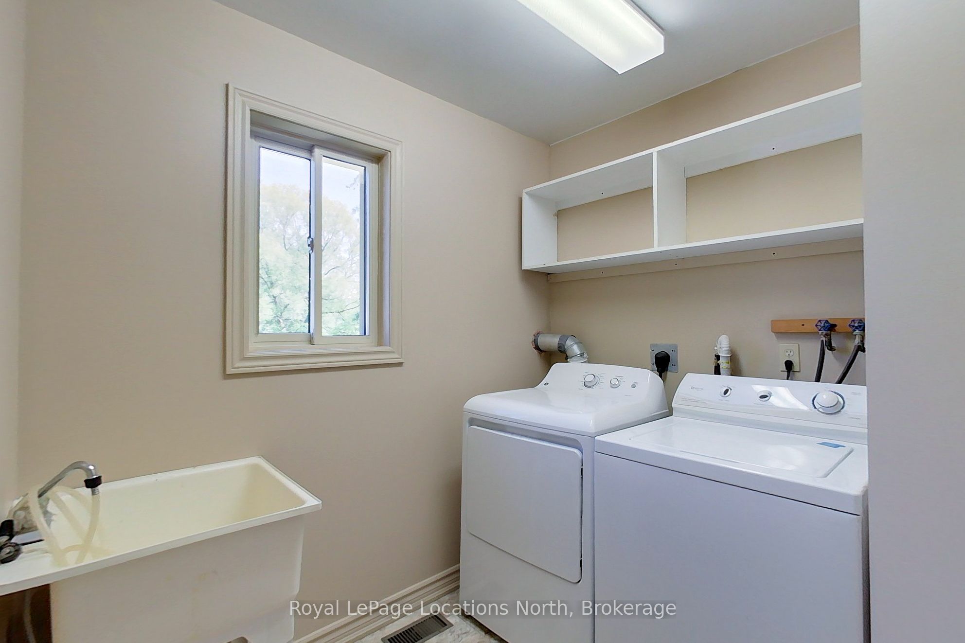 217 Dominion Drive Property Photo 12