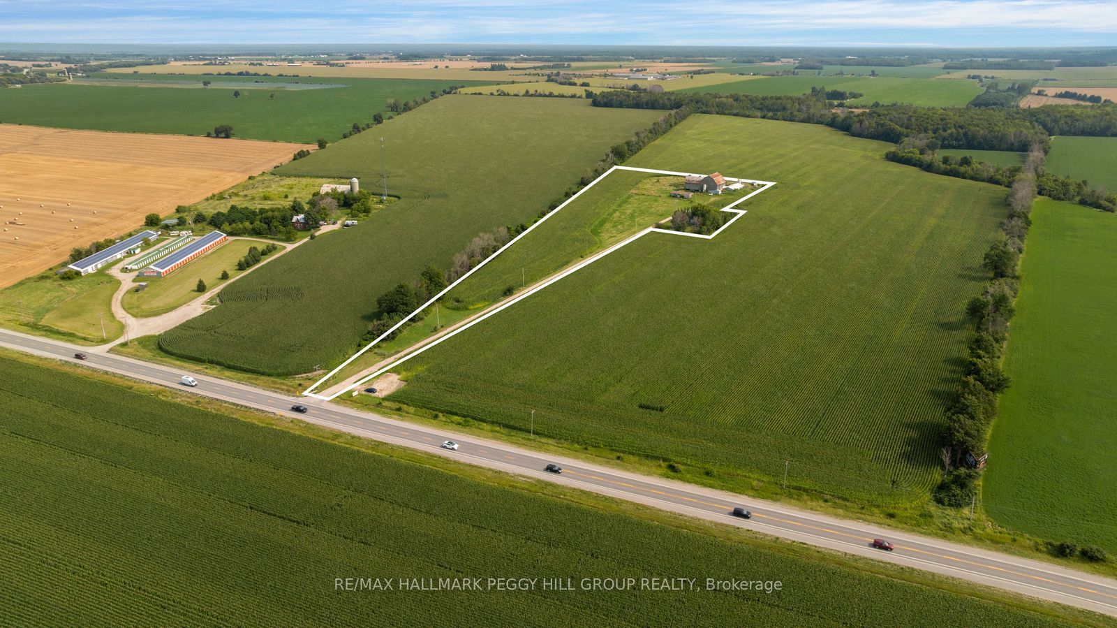 6331 26 Highway Property Photo 1