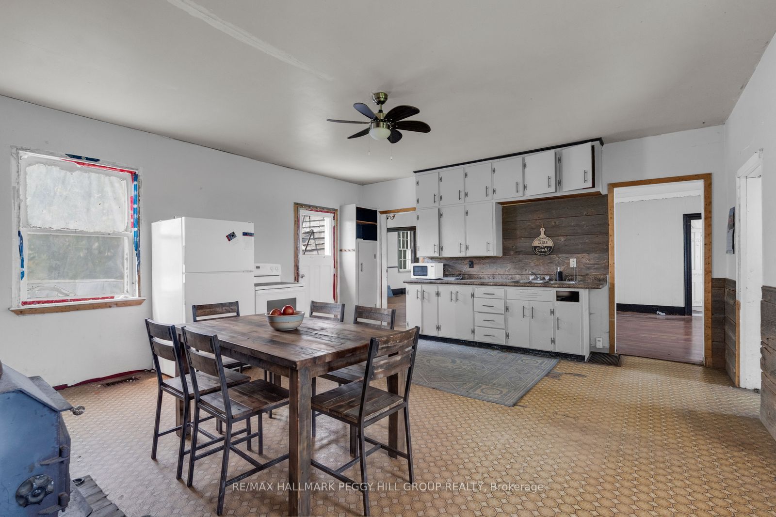 6331 26 Highway Property Photo 4