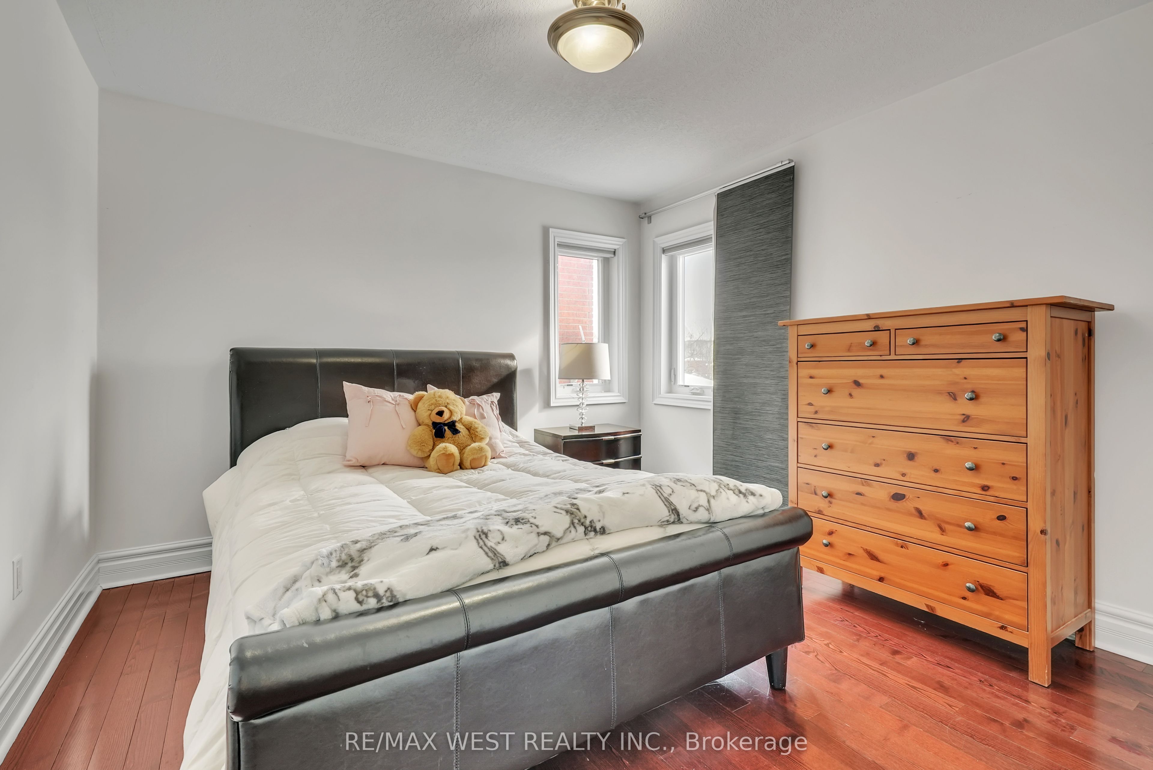 90 Birkhall Place Property Photo 13