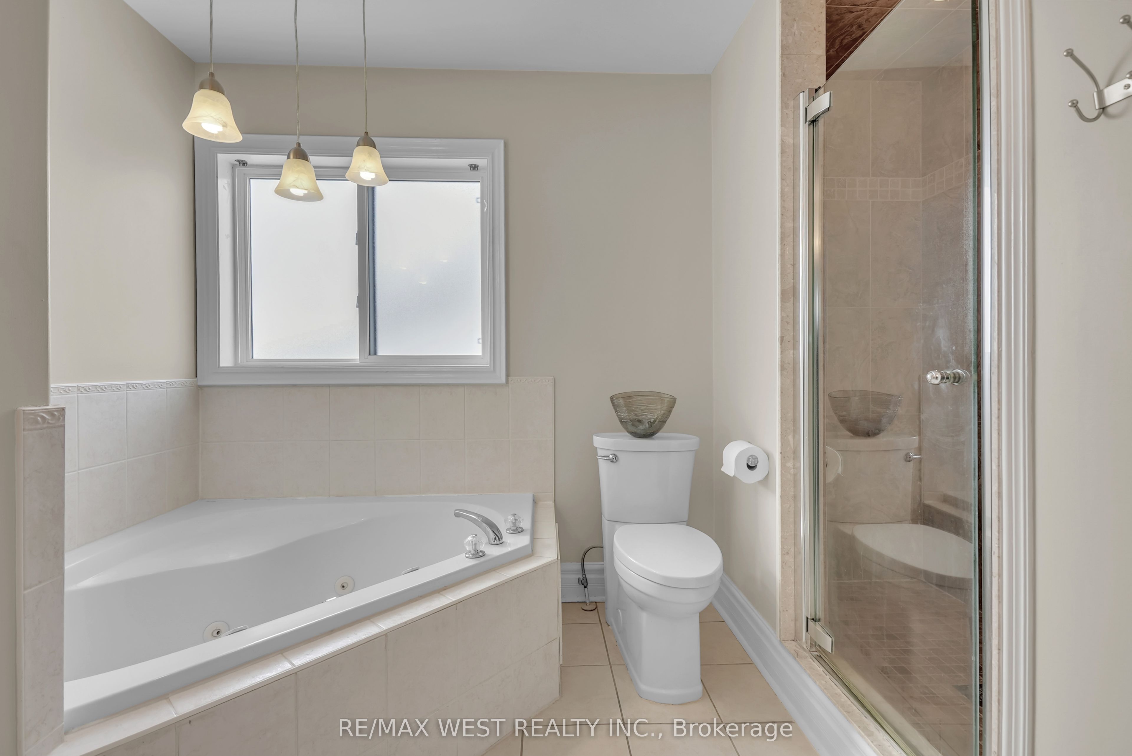 90 Birkhall Place Property Photo 14