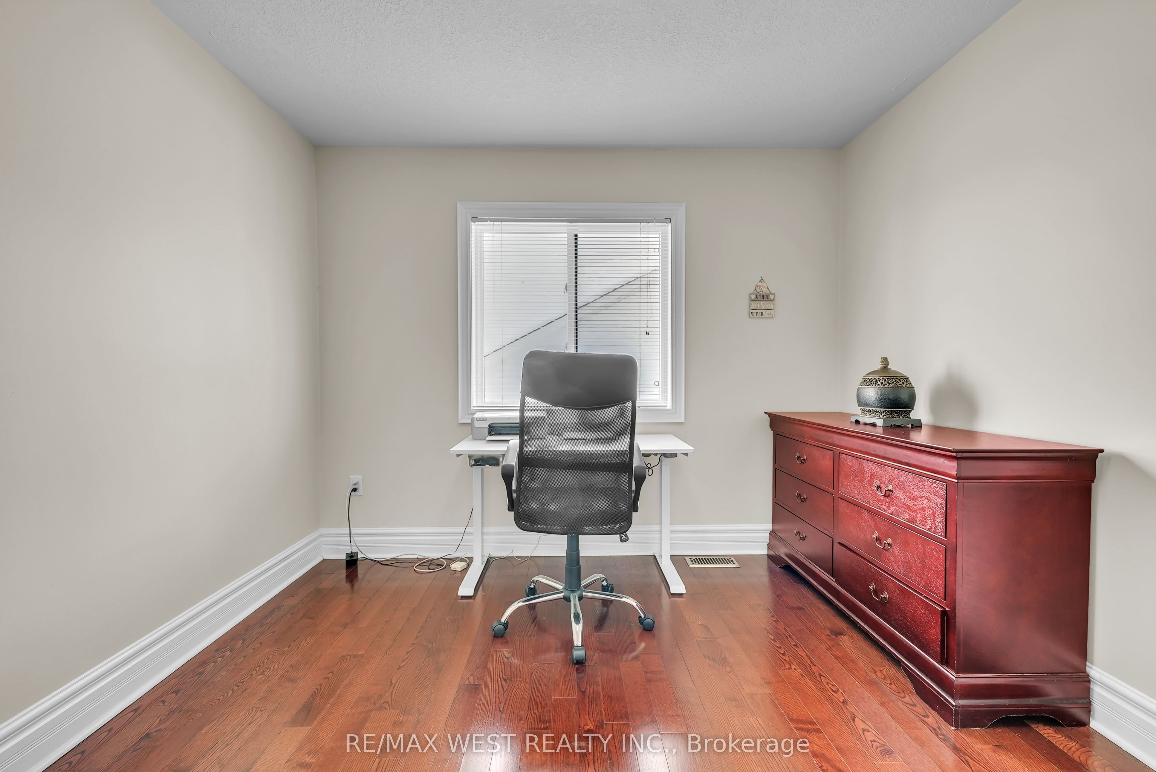 90 Birkhall Place Property Photo 17