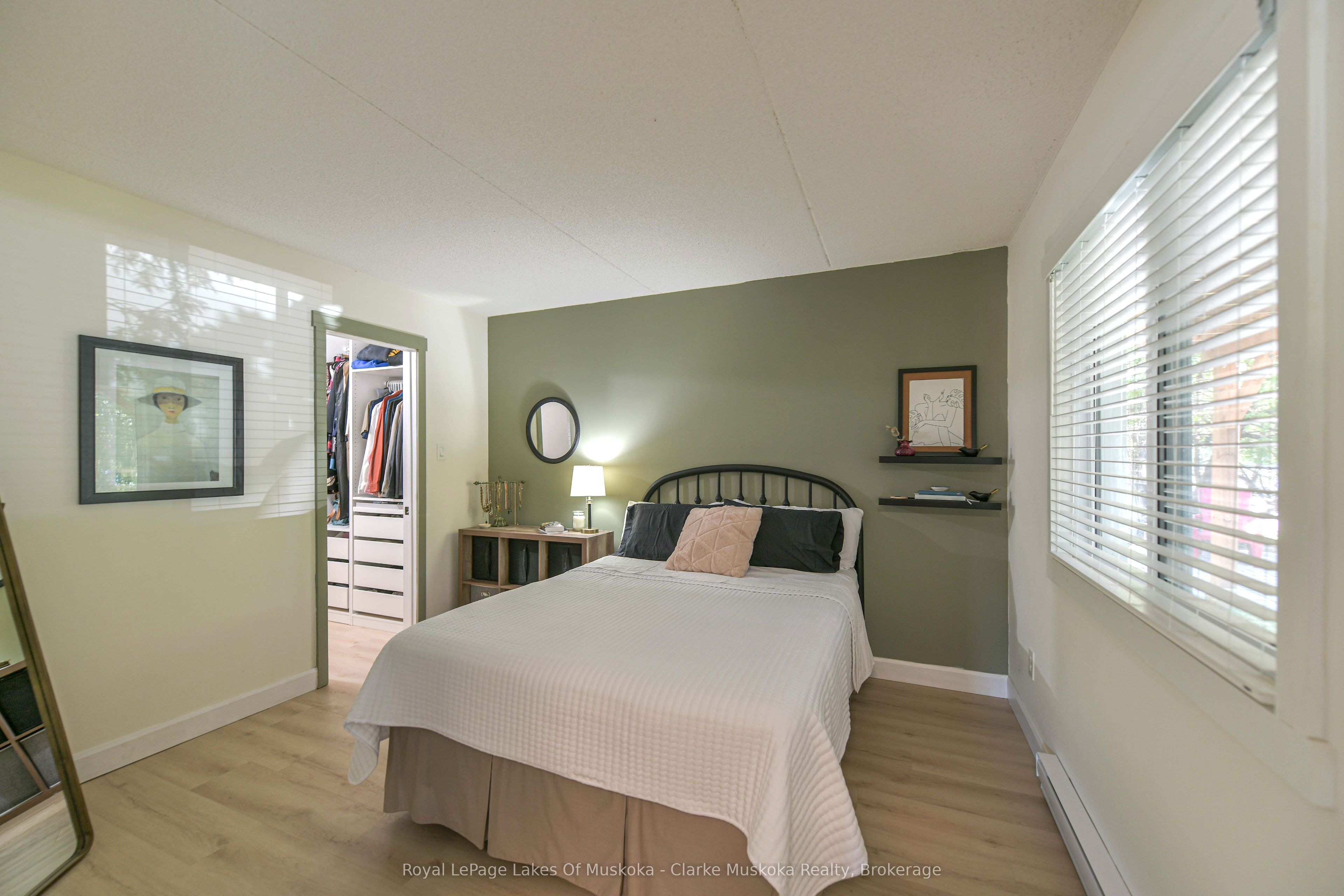 19 Dawson Drive 42 Property Photo 6